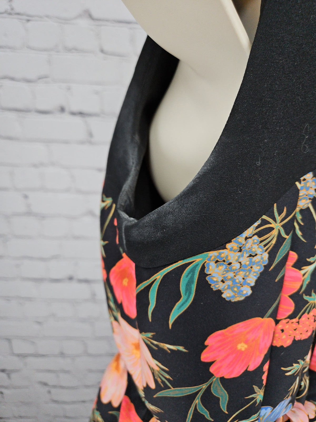 Kate Spade Black Blossom Floral Sleeveless Fit and Flare Party Dress 6