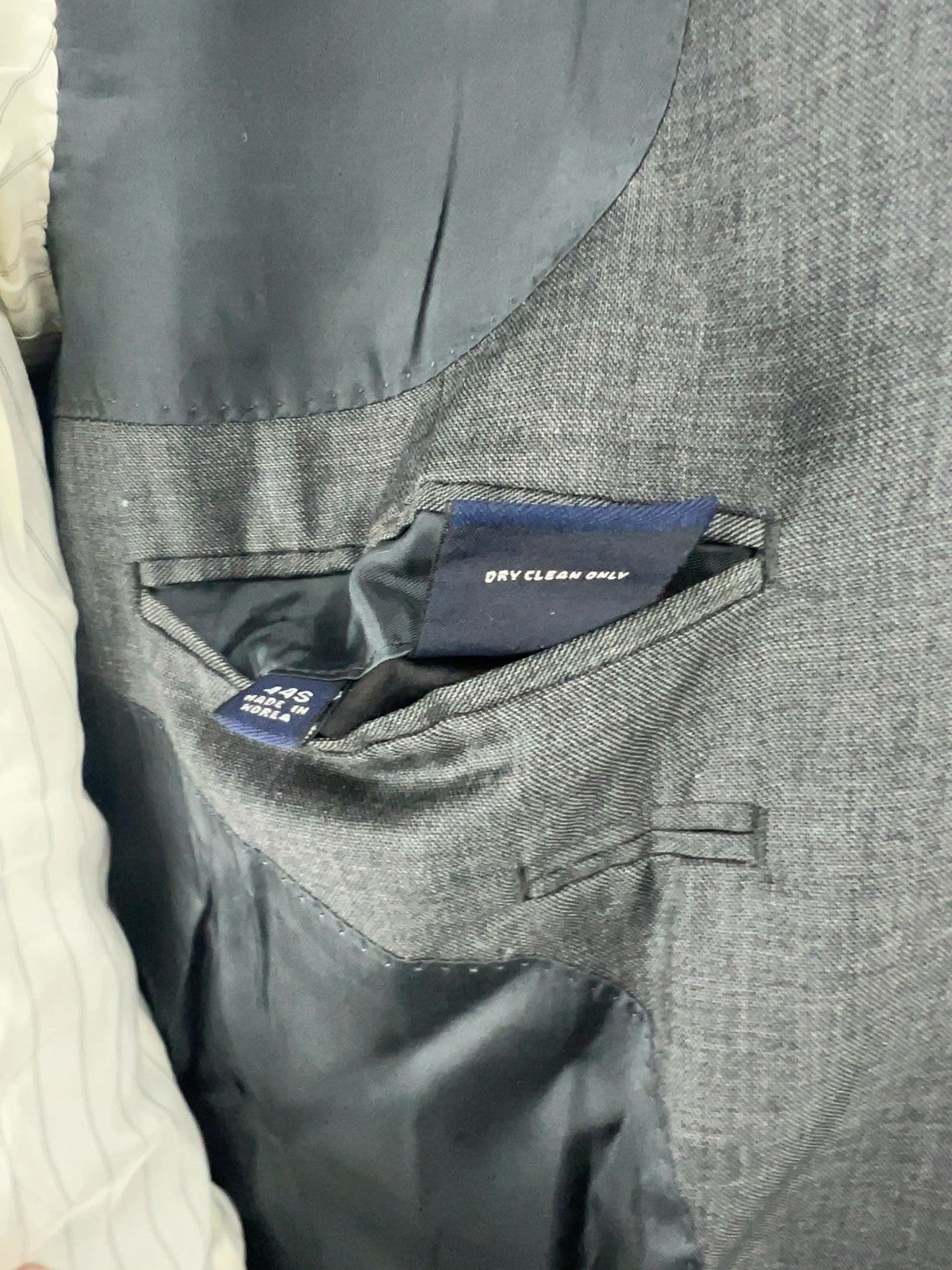 Turnbury Gray 100% Wool 2 Button Single Vented Notch Blazer Sport Coat 44S