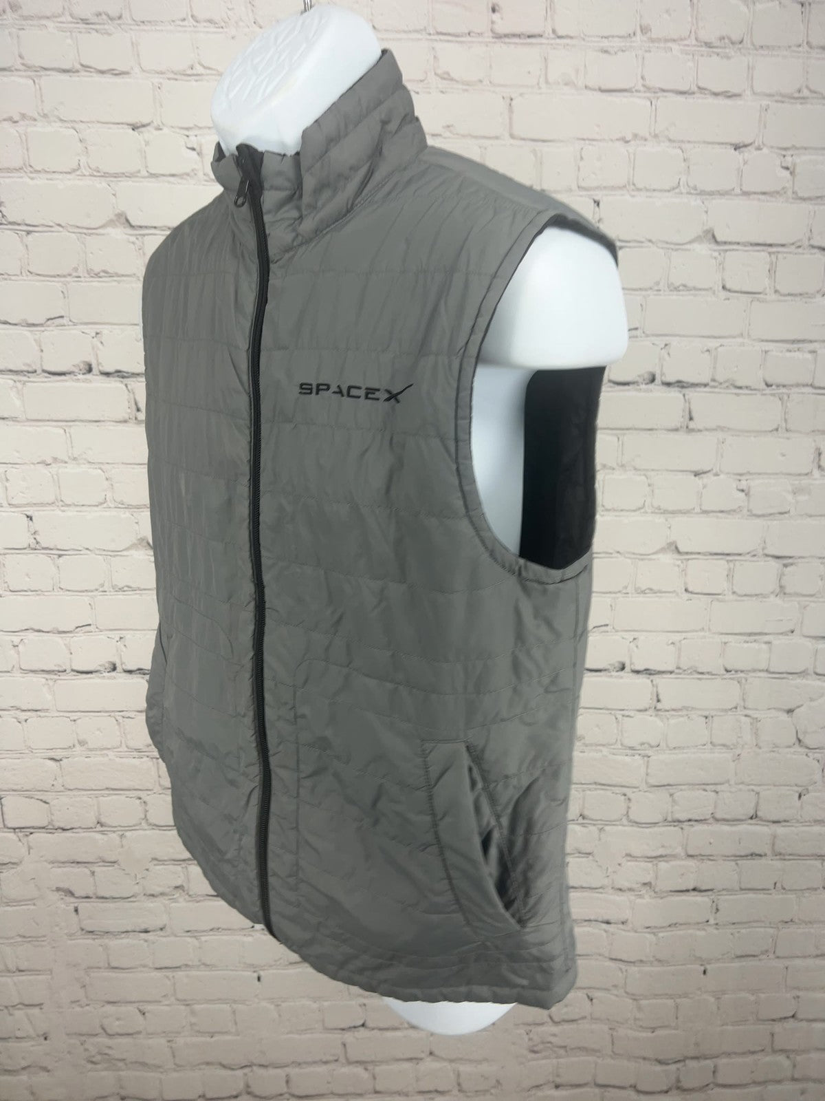 SpaceX Gray Black Reversible Quilted Puffer Full Zip Stand Collar Vest M