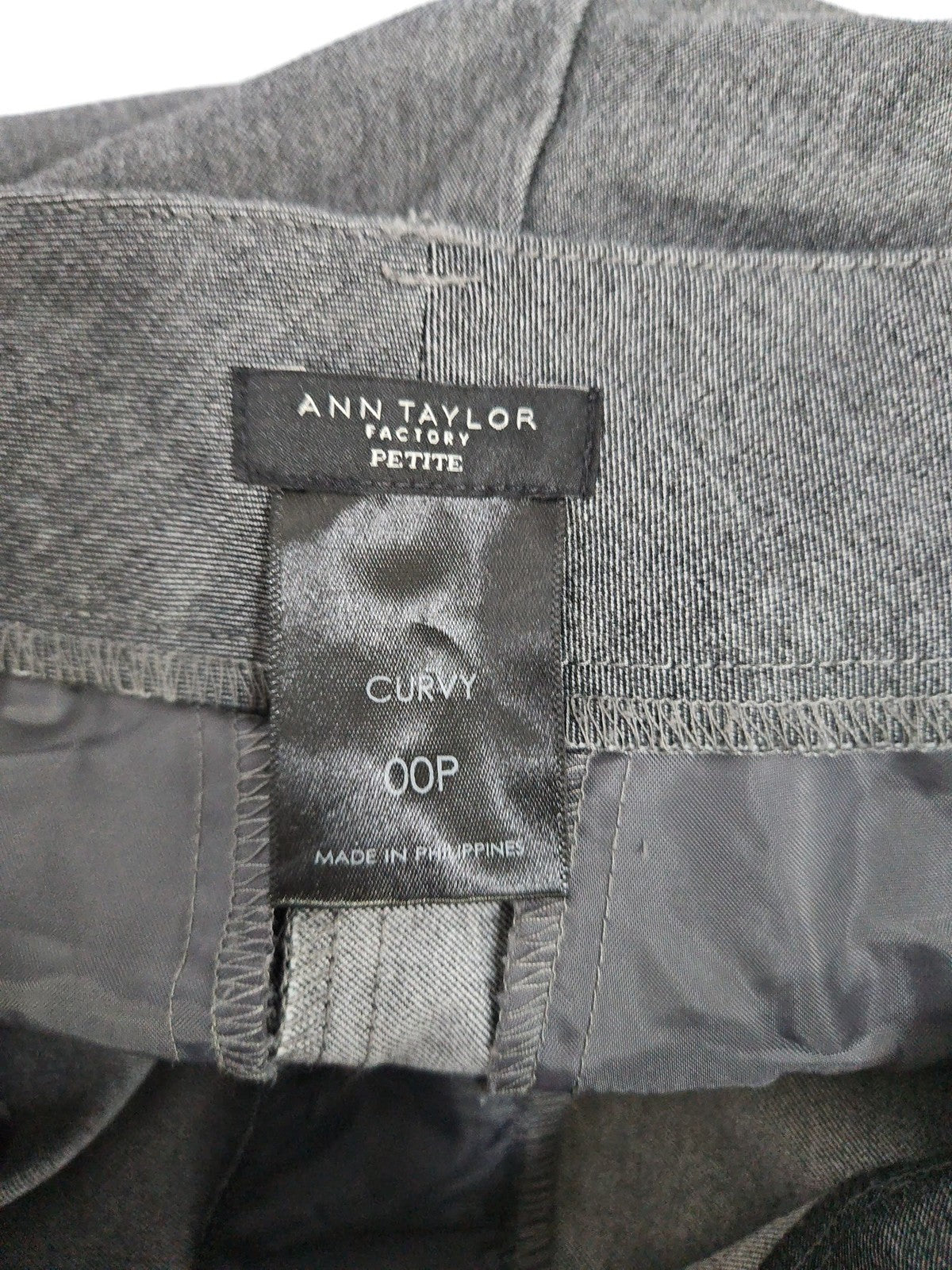 Ann Taylor Factory Petite Curvy Gray Slim Ankle Dress Pants 00P