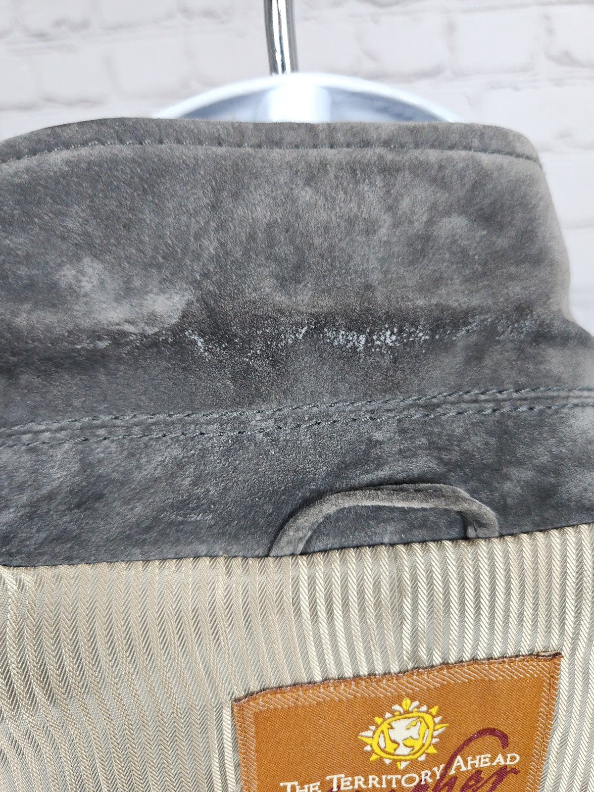 The Territory Ahead Gray Suede Leather 3 Button Blazer Sport Coat Jacket L