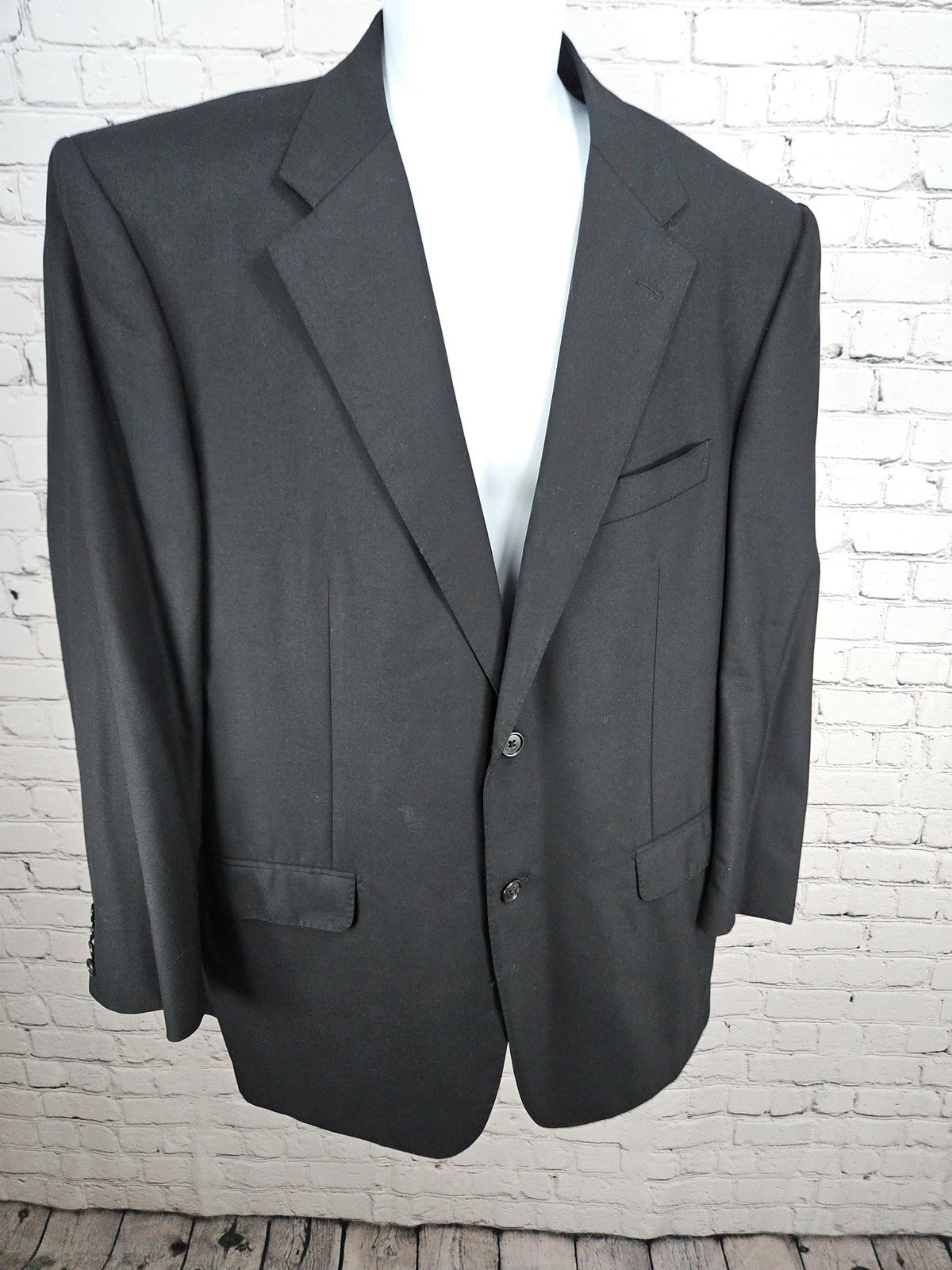 Corneliani Black Super 150s Virgin Wool 2 Button Notch Blazer Sport Coat 54R