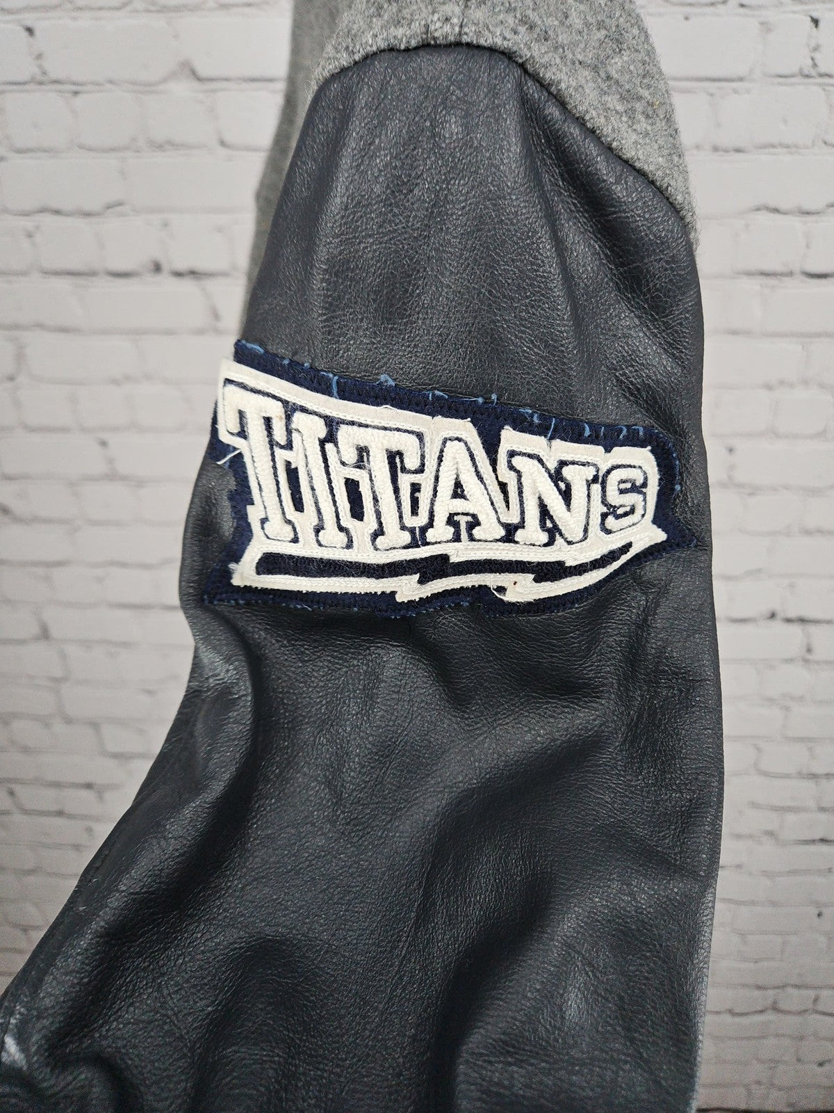 Neff Titans 2006 Gray Navy Wool Leather Varsity Letterman Jacket USA M