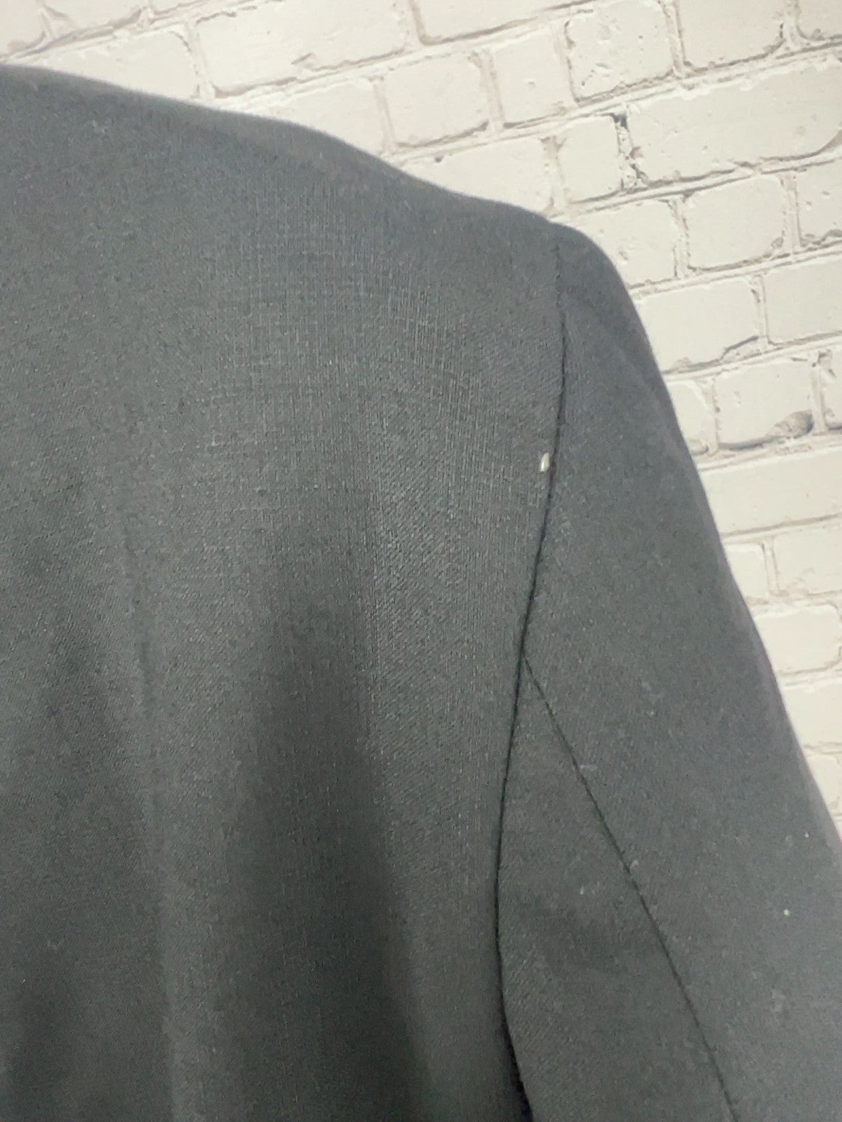 Jos A Bank Black 100% Wool Slim Fit 2 Button Blazer Sport Coat 40R