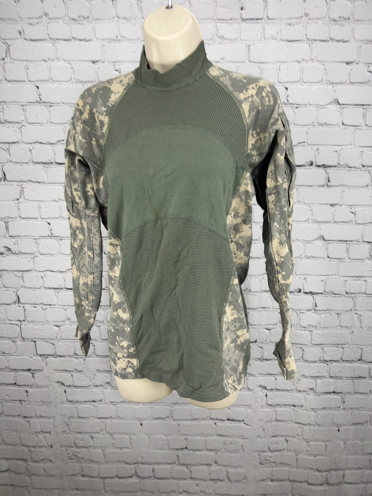 Massif Army Combat Shirt ACS ACU Digital Camo Long Sleeve Mock Neck XS