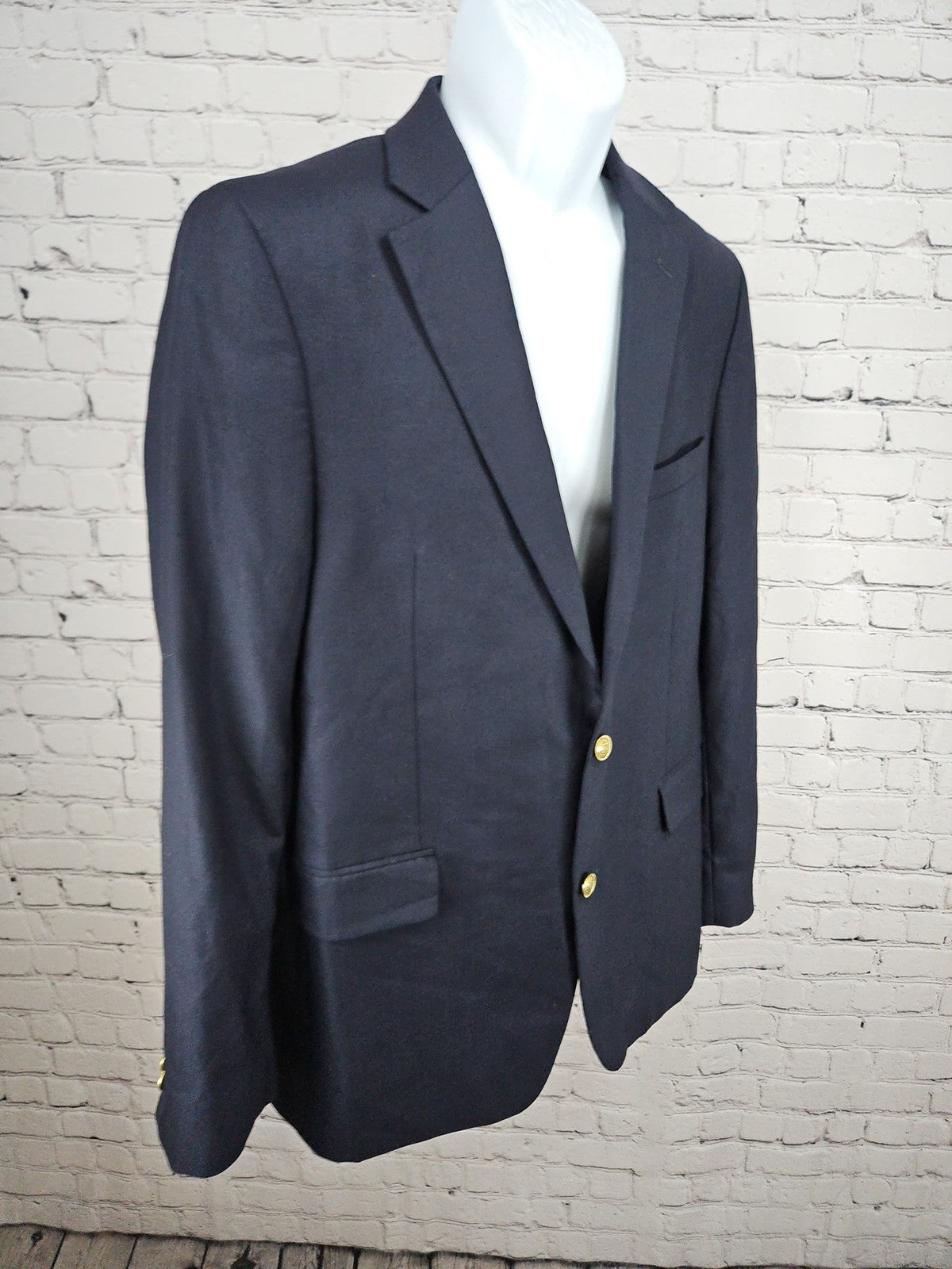 Stafford Navy 100% Wool Gold Button Single Vent Blazer Sport Coat 42L