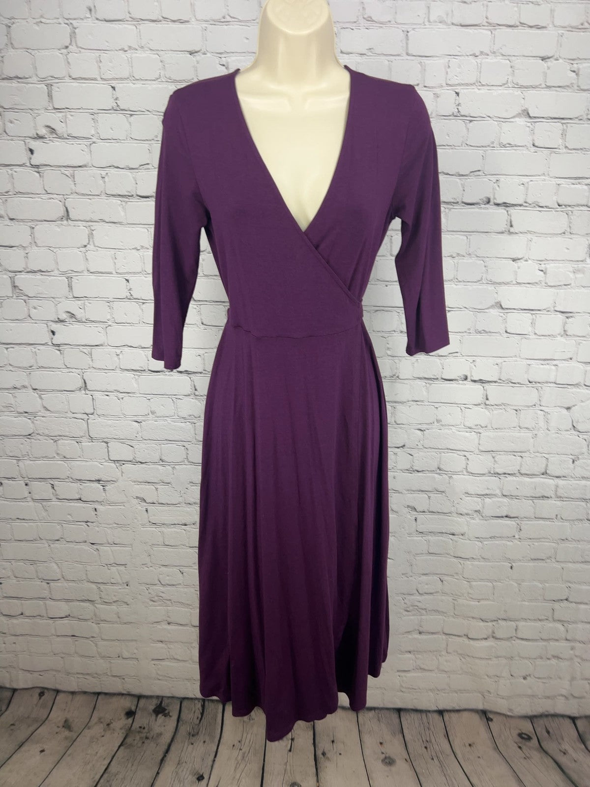 Sivana Bamboo Luxe Purple Faux Wrap V-Neck 3/4 Sleeve Midi Dress S