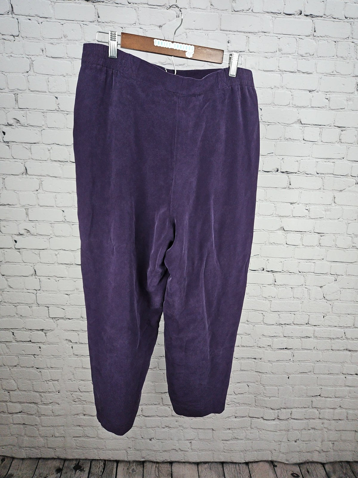 Purple 100% Silk Pleated Side Zip Tapered Pants Women's 14 (32X27)