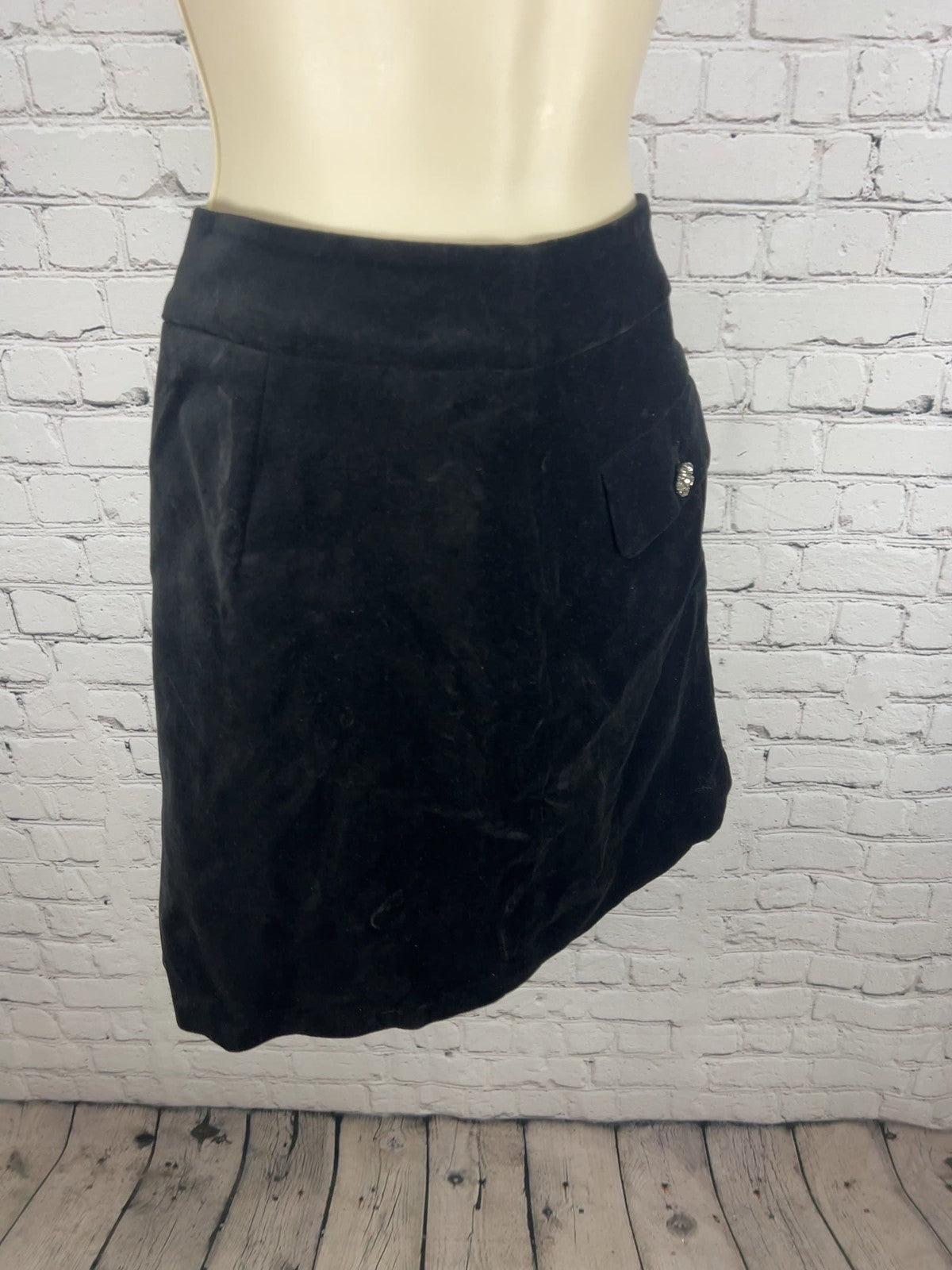 NWD LOFT Black Velvet Flap Pocket Rhinestone Button Lined Mini Skirt 4