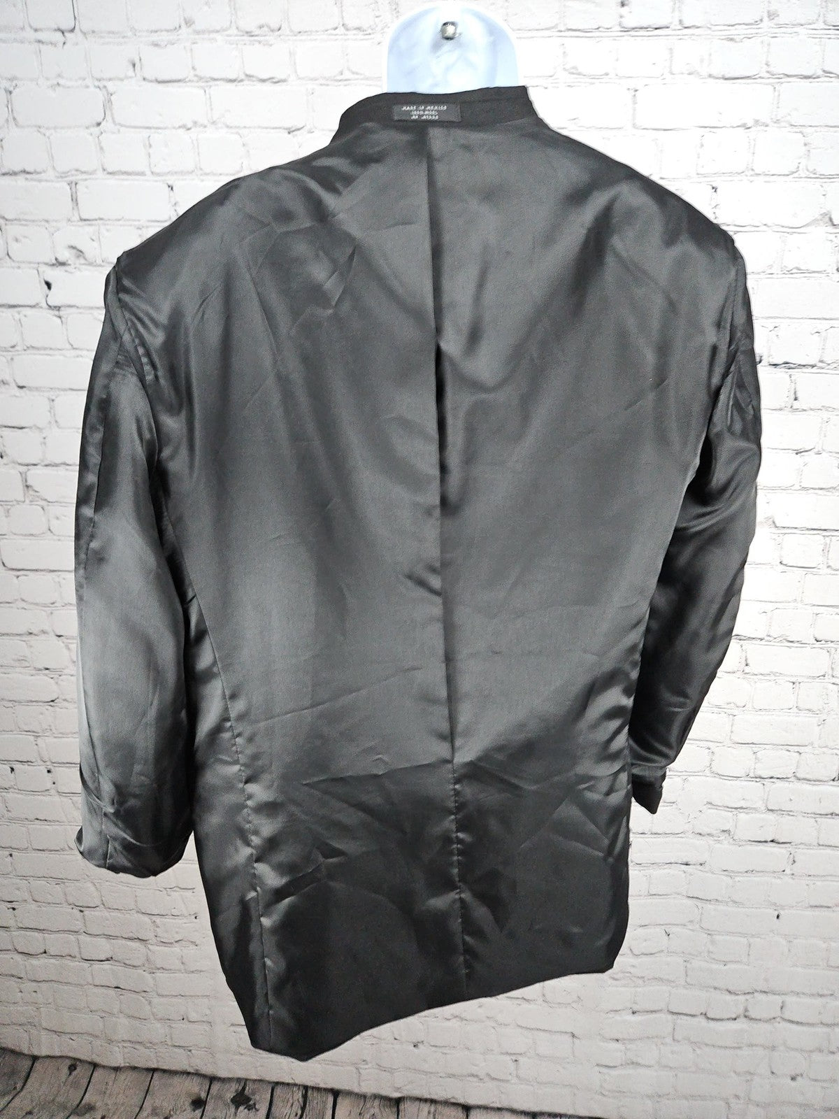 Jones New York Black 100% Wool Satin Notch 2 Button Tuxedo Jacket 42R