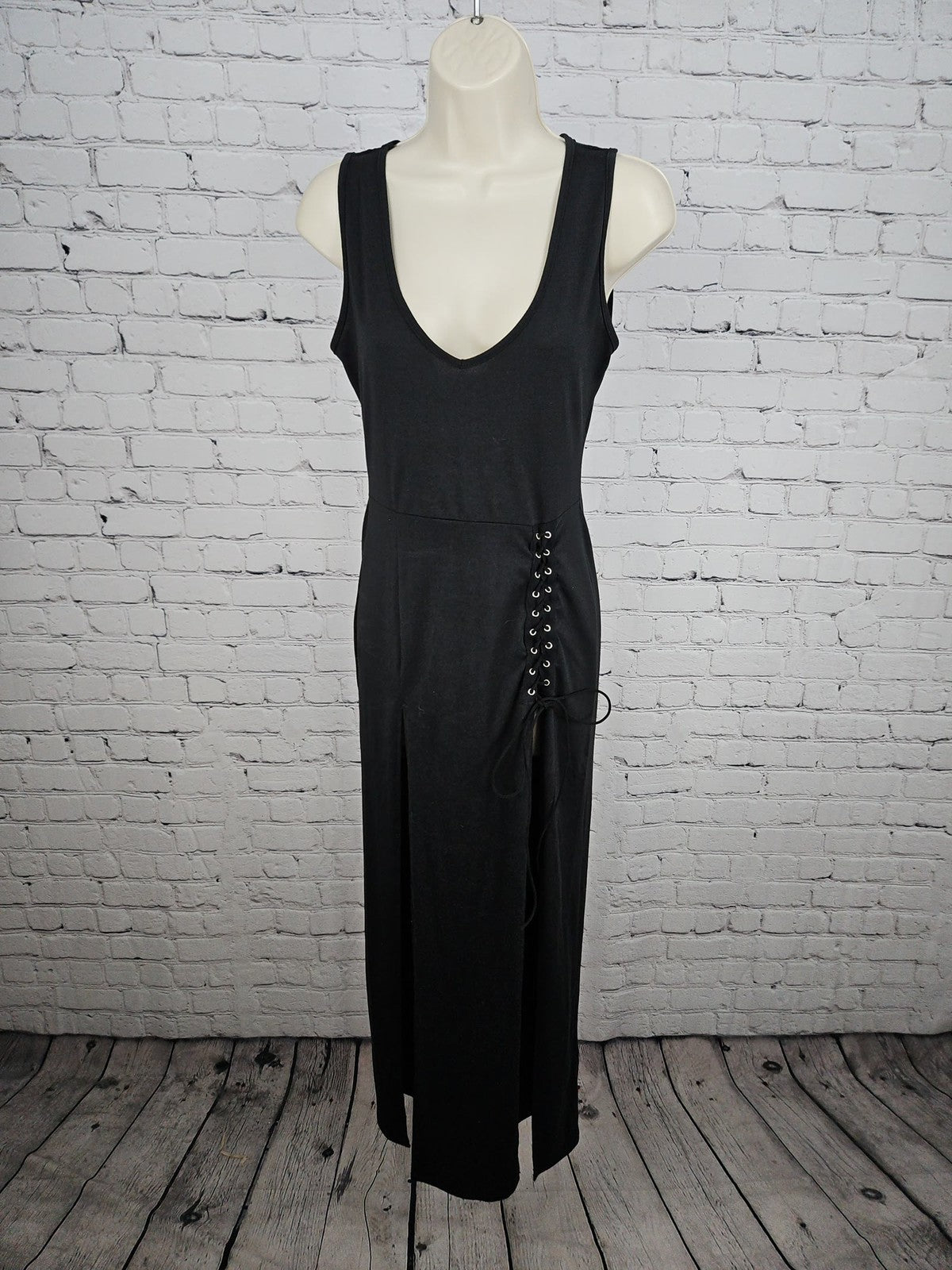NWD GothDark Black Lace Up Plunge V Neck Sleeveless Slit Maxi Dress Women's S