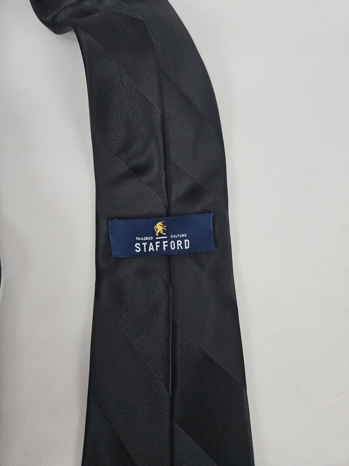 Stafford Black Tonal Striped Satin Polyester Men's Necktie One Size