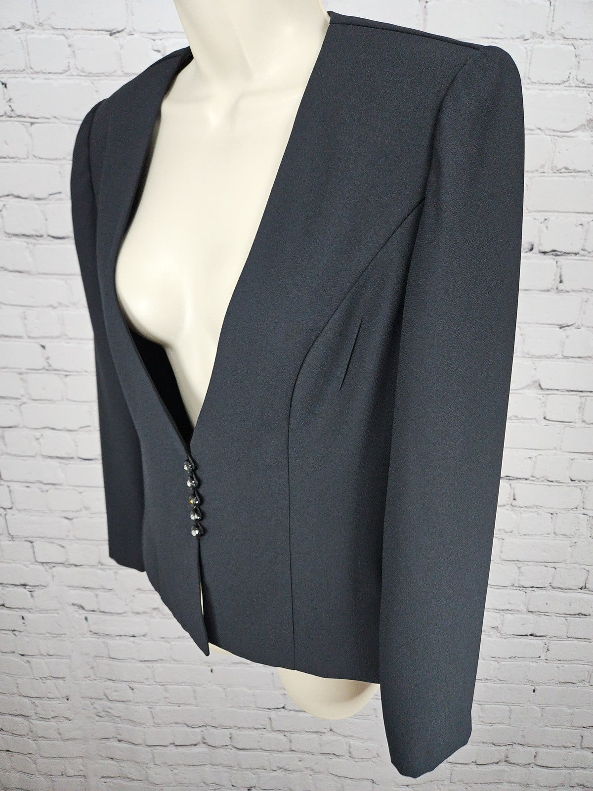 VTG Ever Beauty Black Collarless V Neck Rhinestone Button Women's Jacket 4