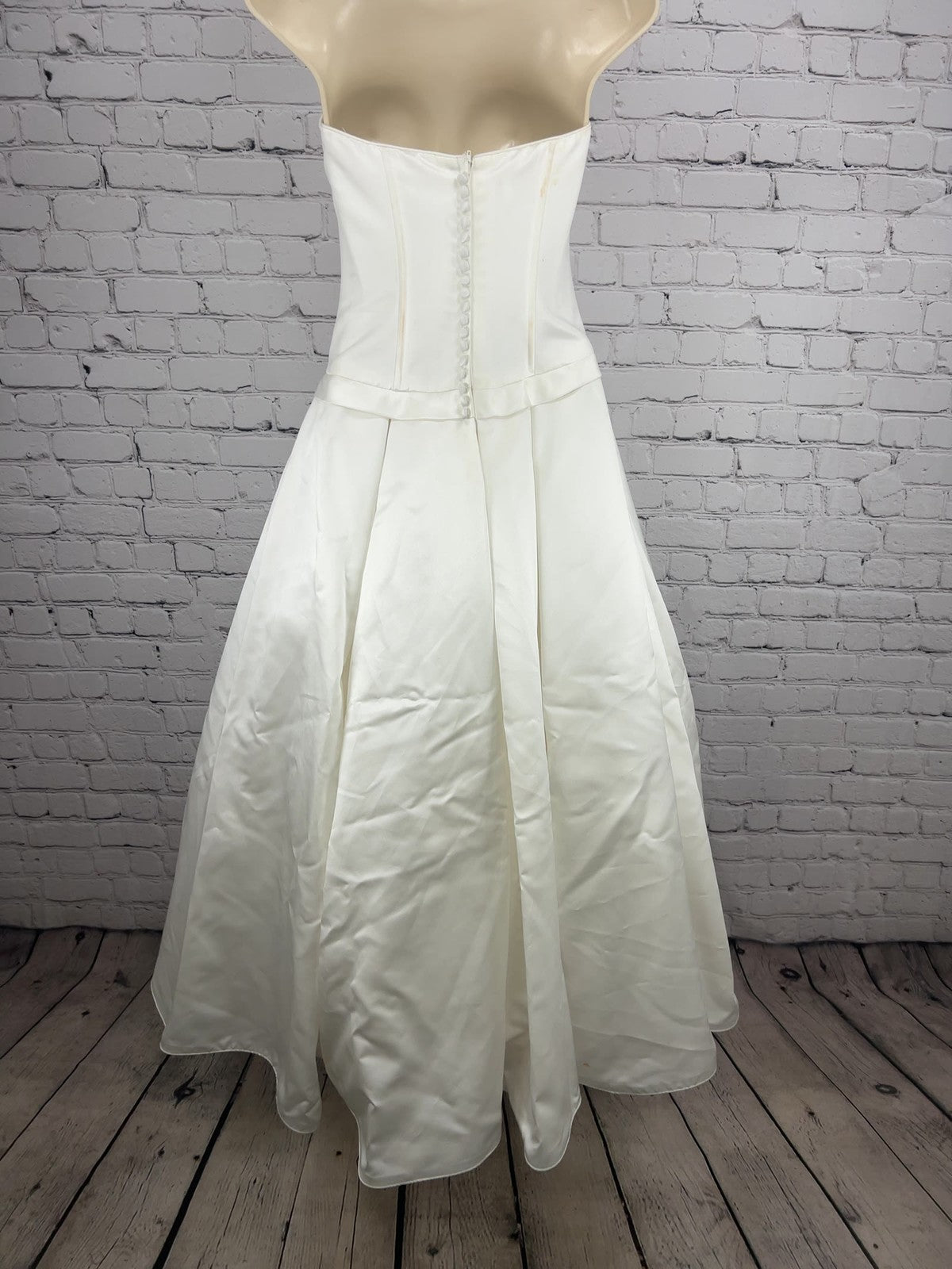 David's Bridal Galina Ivory Satin Strapless Drop Waist Wedding Dress 4