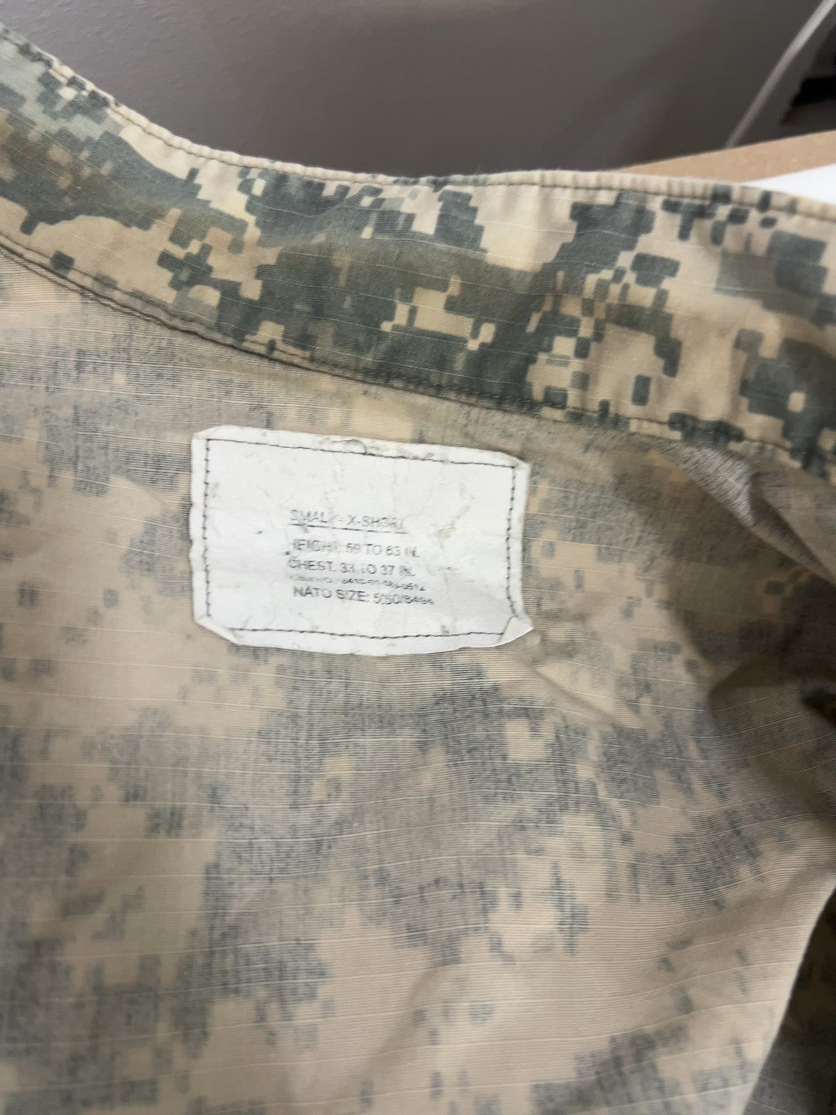 US Army ACU Digital Camo Combat Uniform Coat Pants Set Small X-Short (30X27.5) (2)