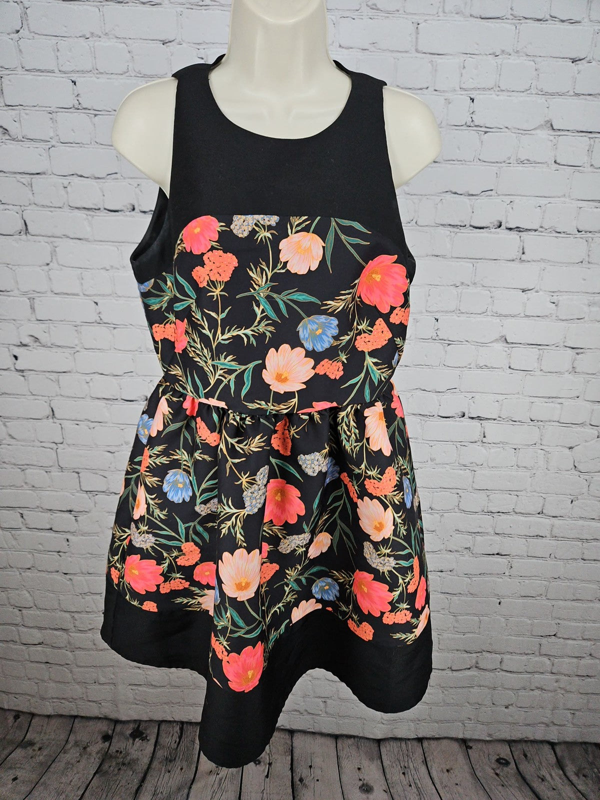 Kate Spade Black Blossom Floral Sleeveless Fit and Flare Party Dress 6
