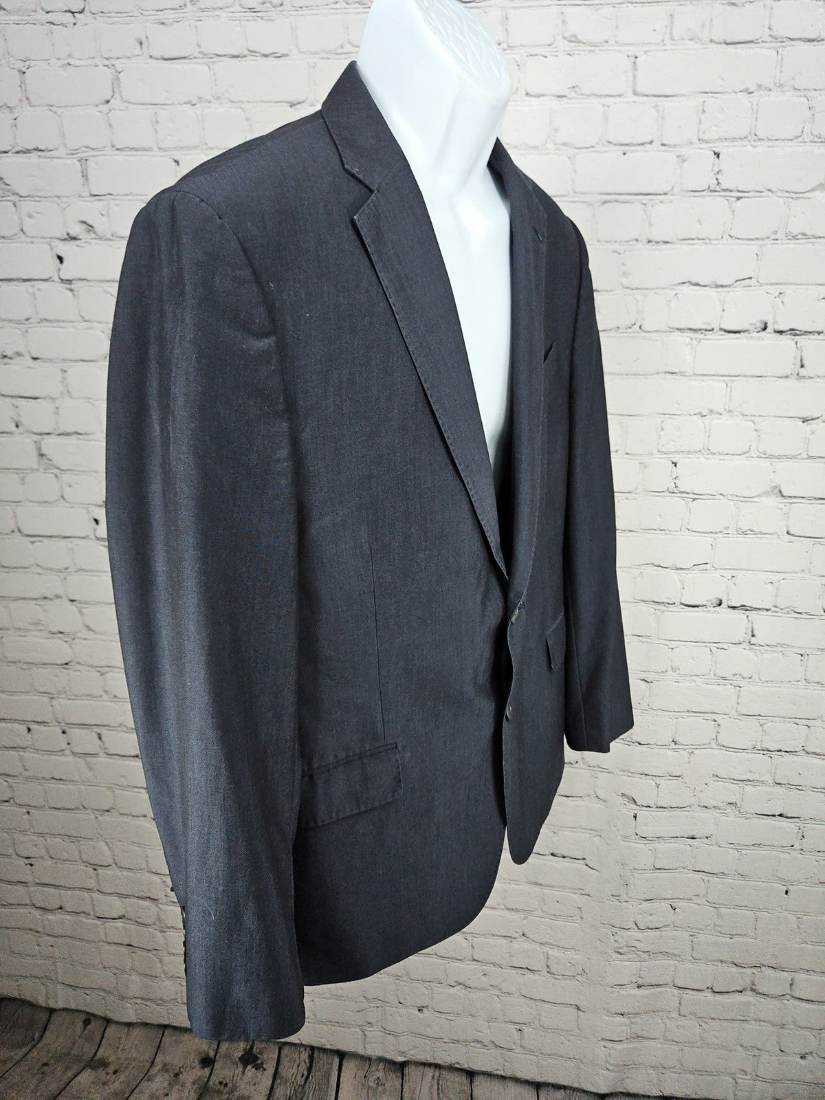 J.Ferrar Slim Fit Charcoal 2 Button Notch Lapel Blazer Sport Coat 46R