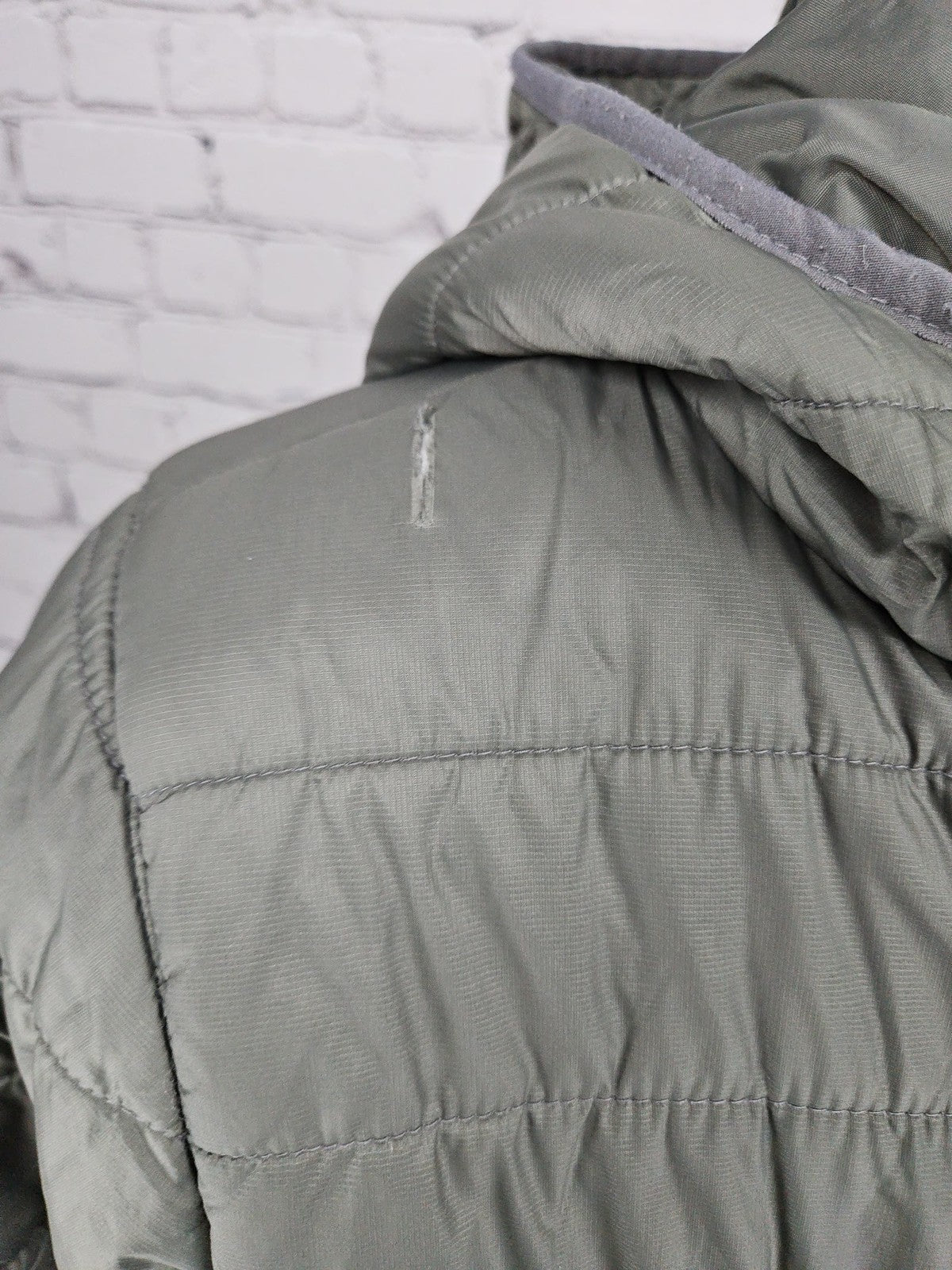 Columbia Omni-Heat Gray Black Colorblock Hooded Puffer Jacket Boys XL