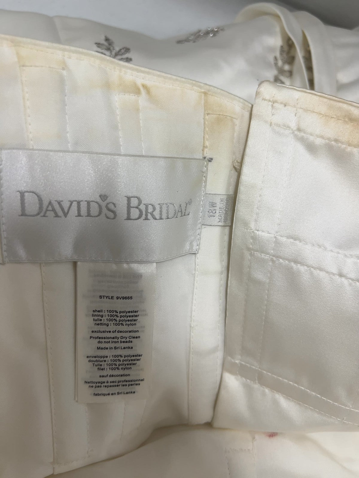David's Bridal Ivory Satin Strapless Beaded Lace Up Wedding Dress Gown 18W