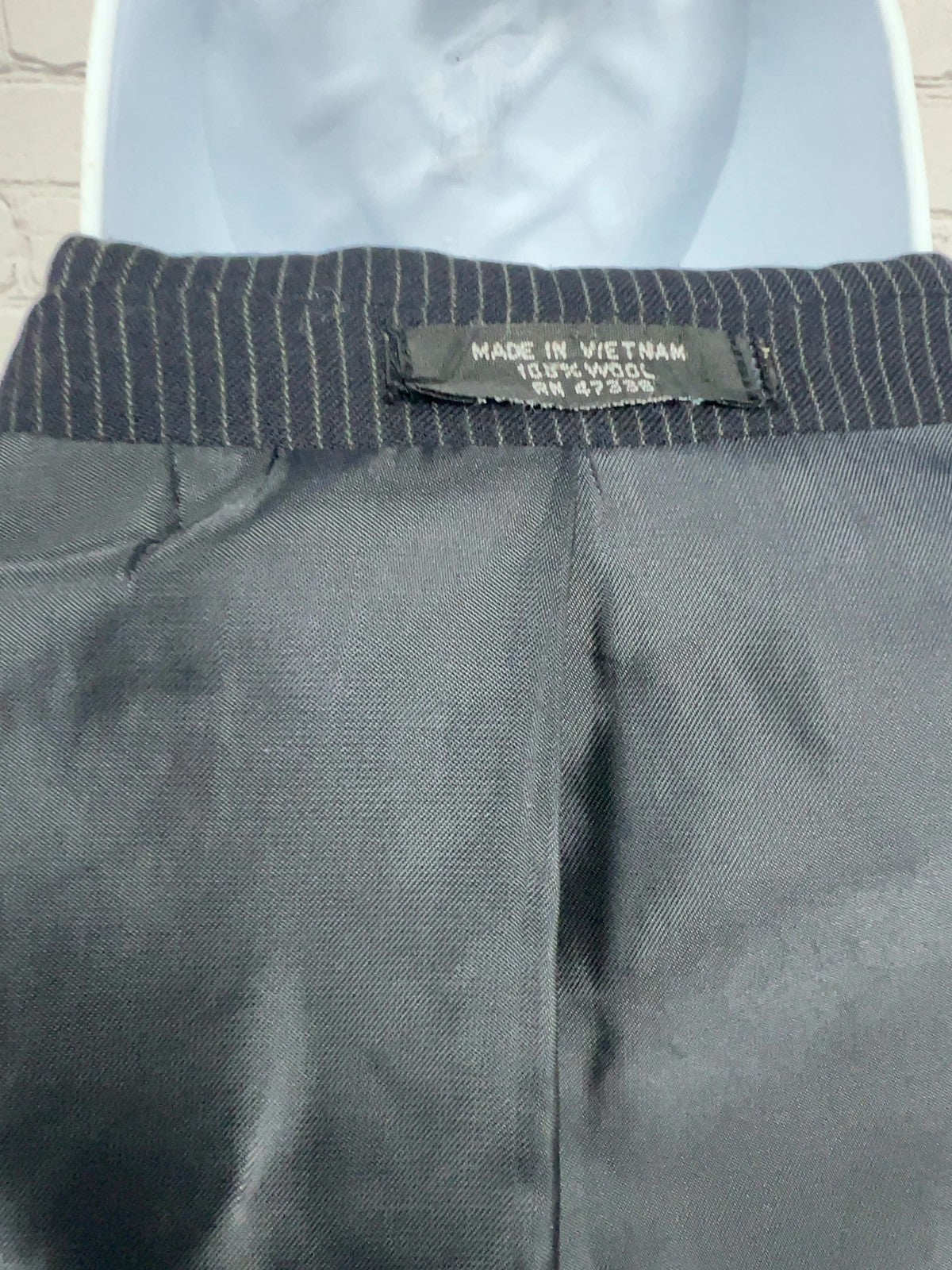 Jones New York Collection Navy Pinstripe Wool 2 Button Blazer Sport Coat 38S