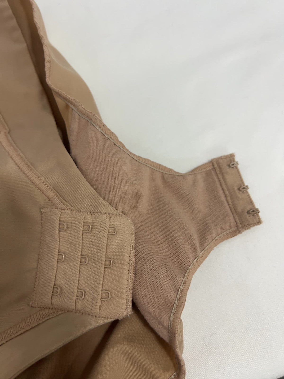 Simone Perele Beige Floral Embroidered Lace Underwire Bodysuit 34D