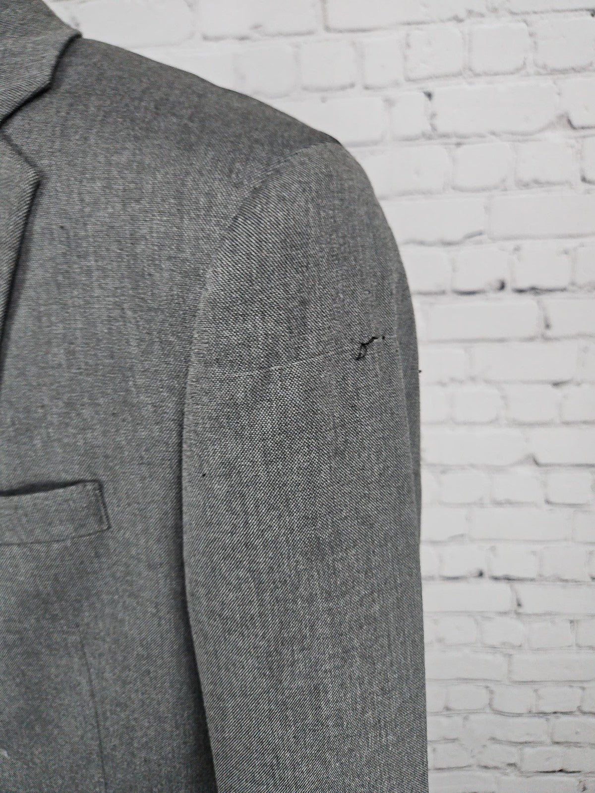 Jos A Bank Gray Slim Fit 2 Button Double Vented Notch Blazer Sport Coat 39R