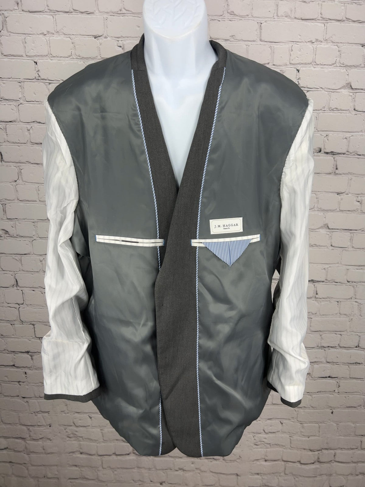 J.M. Haggar Gray Classic Fit 2 Button Single Vented Notch Blazer Sport Coat 44R