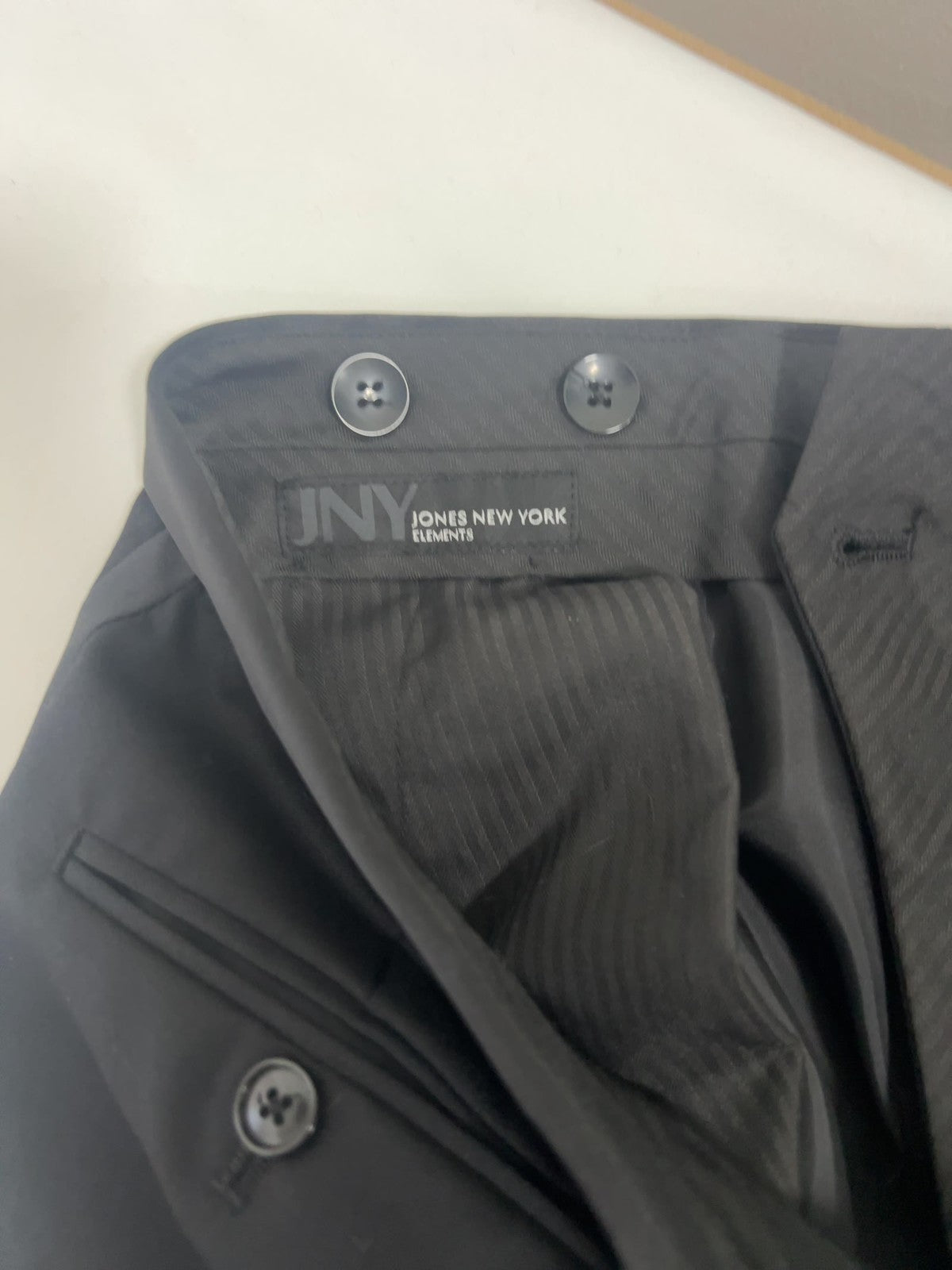 Jones New York Black Wool Tuxedo Suit Cummerbund Bow Tie 44L (34X33.5)
