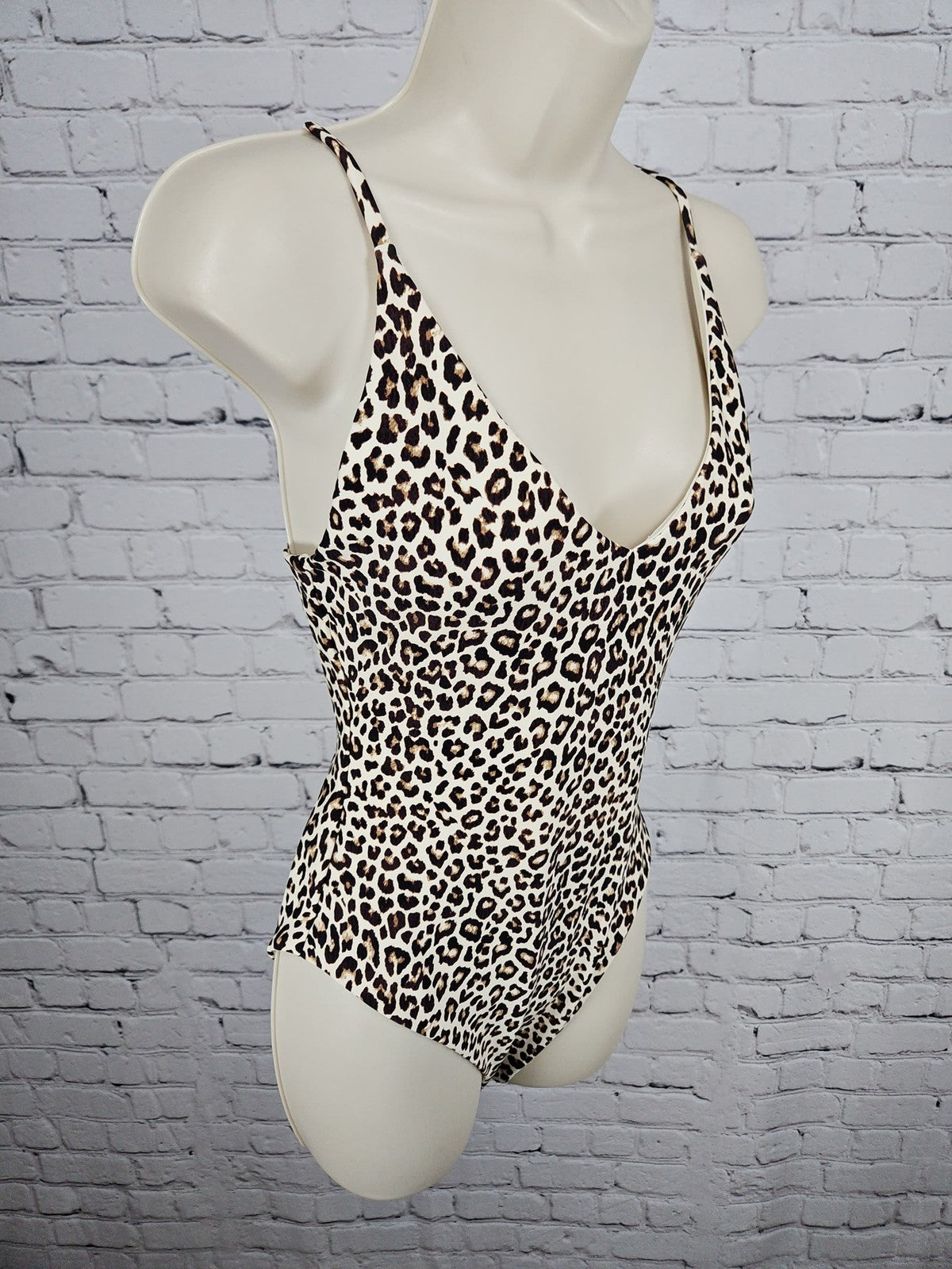 J.Crew Classic Sculpt Leopard Print V Neck One Piece Swimsuit 10