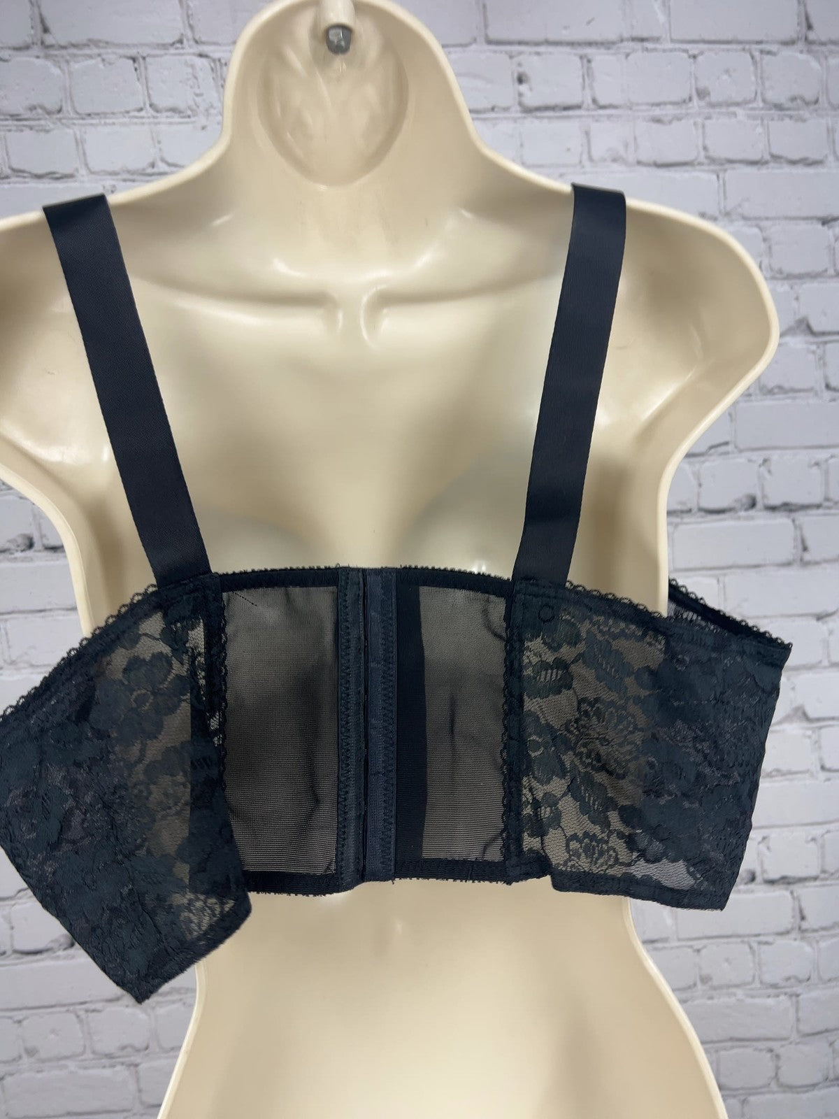 VTG Black Floral Lace Front Drawstring Full Coverage Bra Made USA 44C