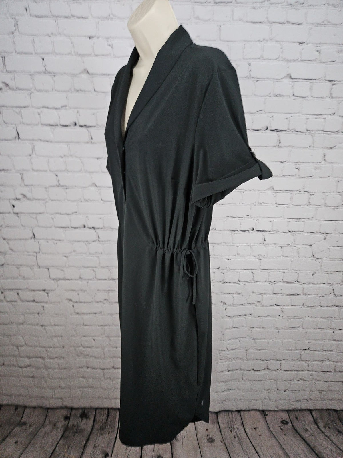 Royal Robbins Women's Black Shawl Collar Drawstring Waist Shirt Dress L