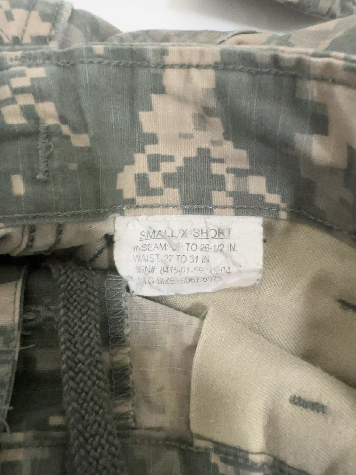 US Army ACU Digital Camo Combat Uniform Coat Pants Set Small X-Short (30X27.5)
