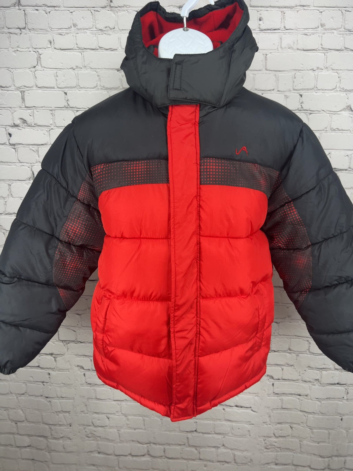 NWT Vertical'9 Boys Red Black Hooded Fleece Lined Puffer Jacket L (14/16)