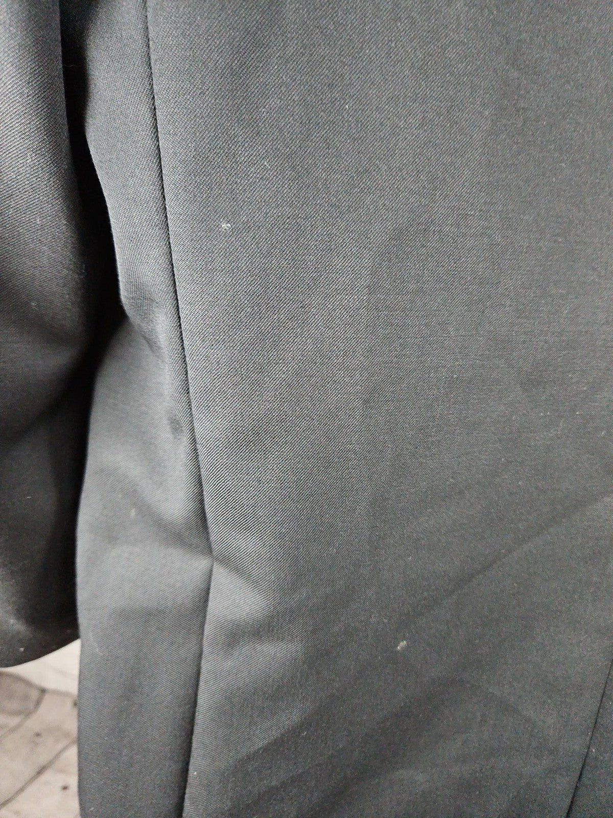 Jones New York Black 100% Wool Satin Notch 2 Button Tuxedo Jacket 42R