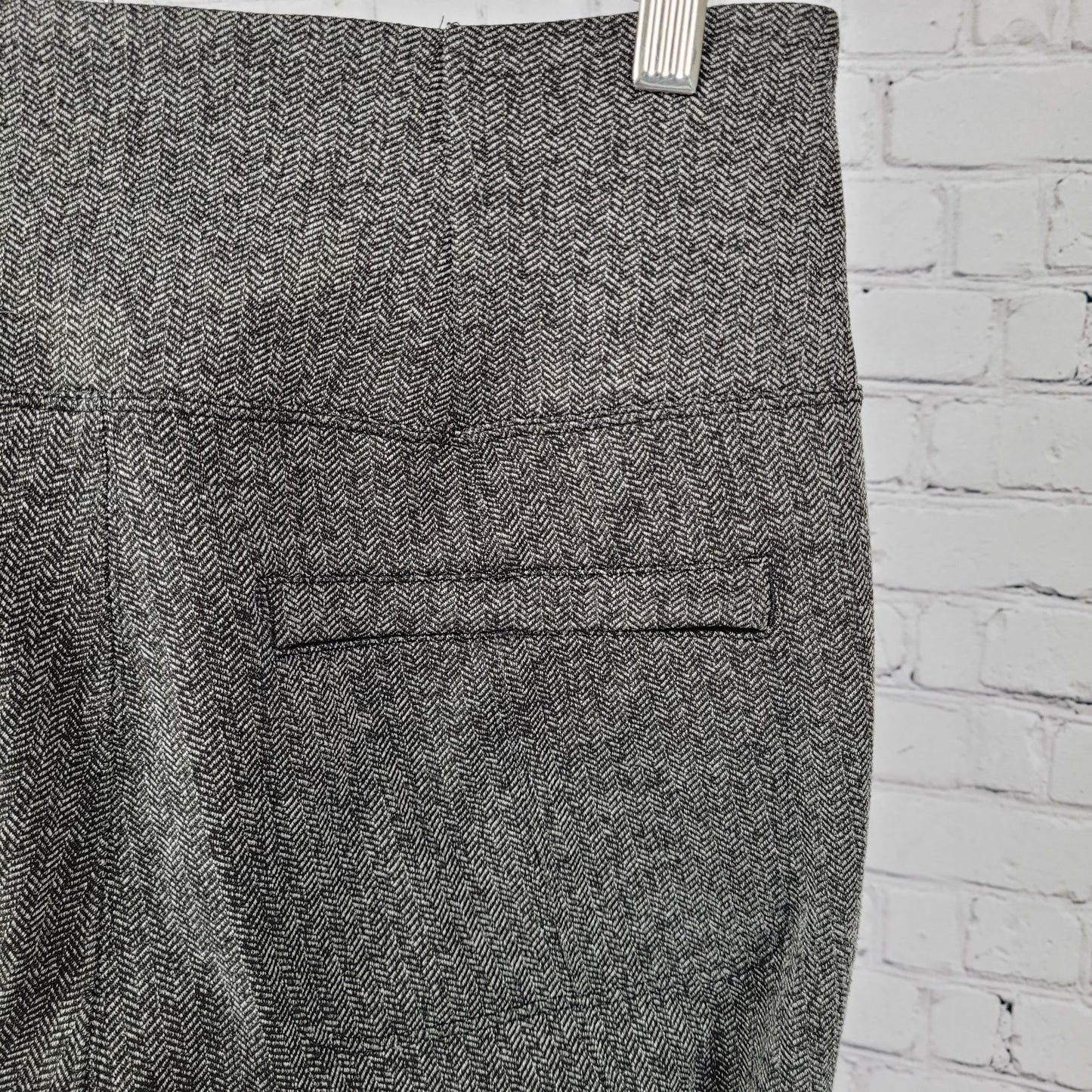Athleta Delancey Herringbone Tight Grey Yoga Pants Size Medium M (27x26)