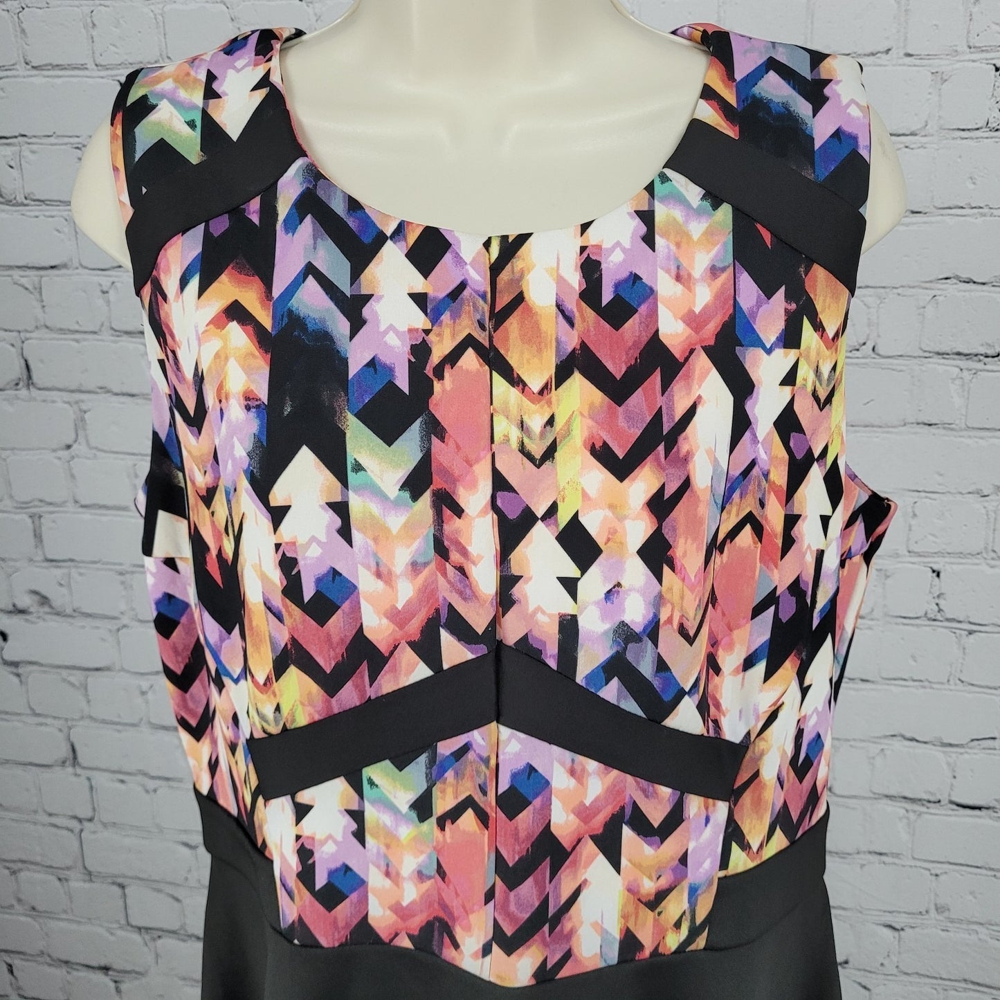 Neiman Marcus Black Multicolor Geometric Sleeveless Knee Length A-Line Dress 14