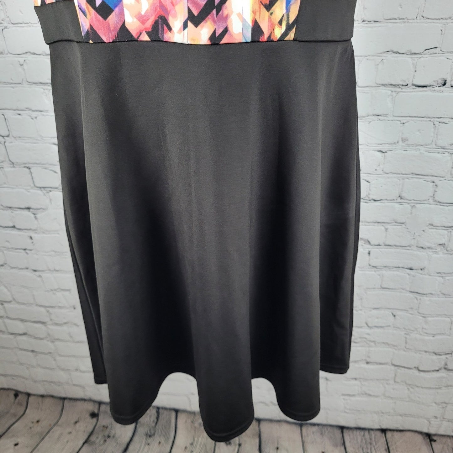 Neiman Marcus Black Multicolor Geometric Sleeveless Knee Length A-Line Dress 14