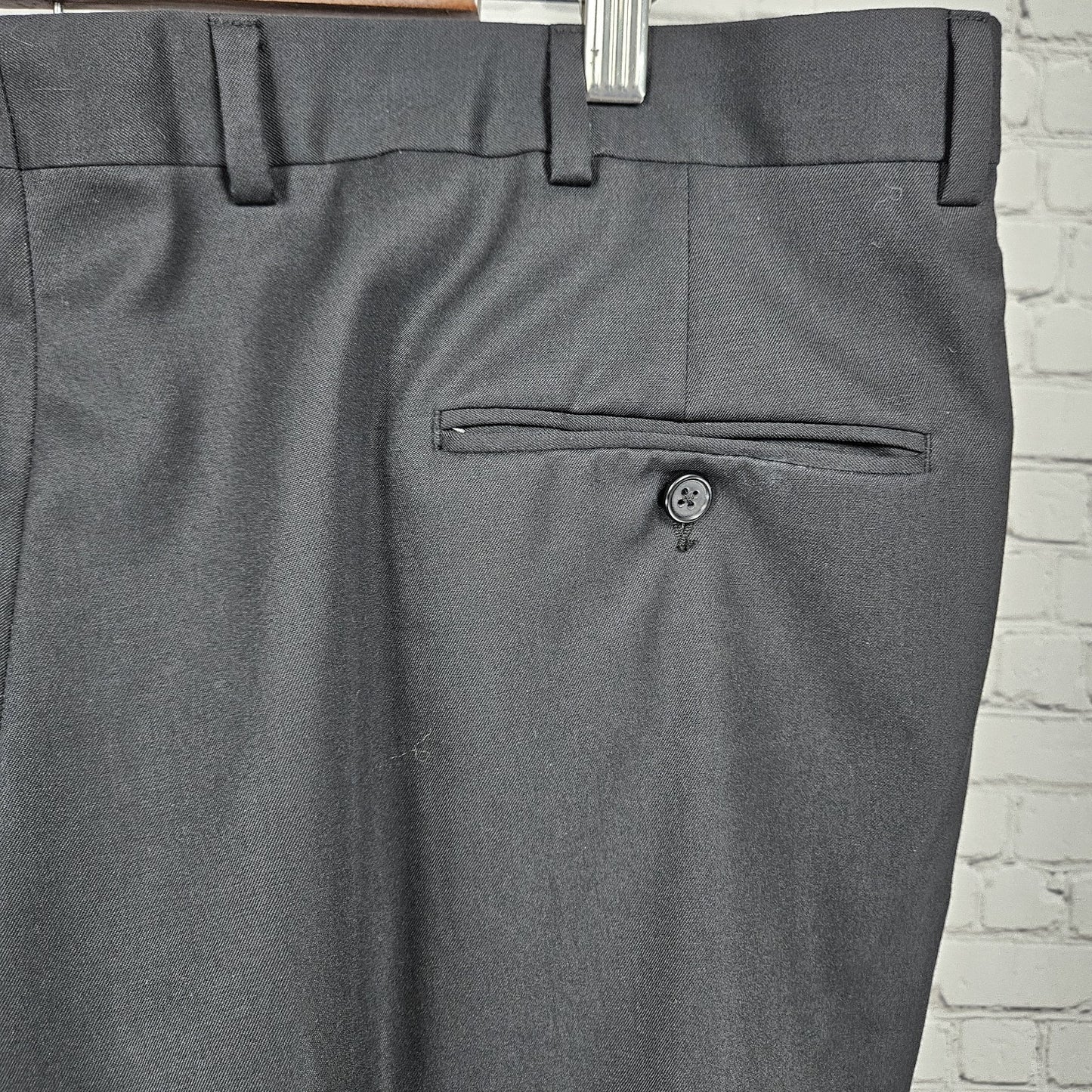 Austin Reed Black 100% Wool Signature Pleated Cuffed Dress Pants 42 (40x31)