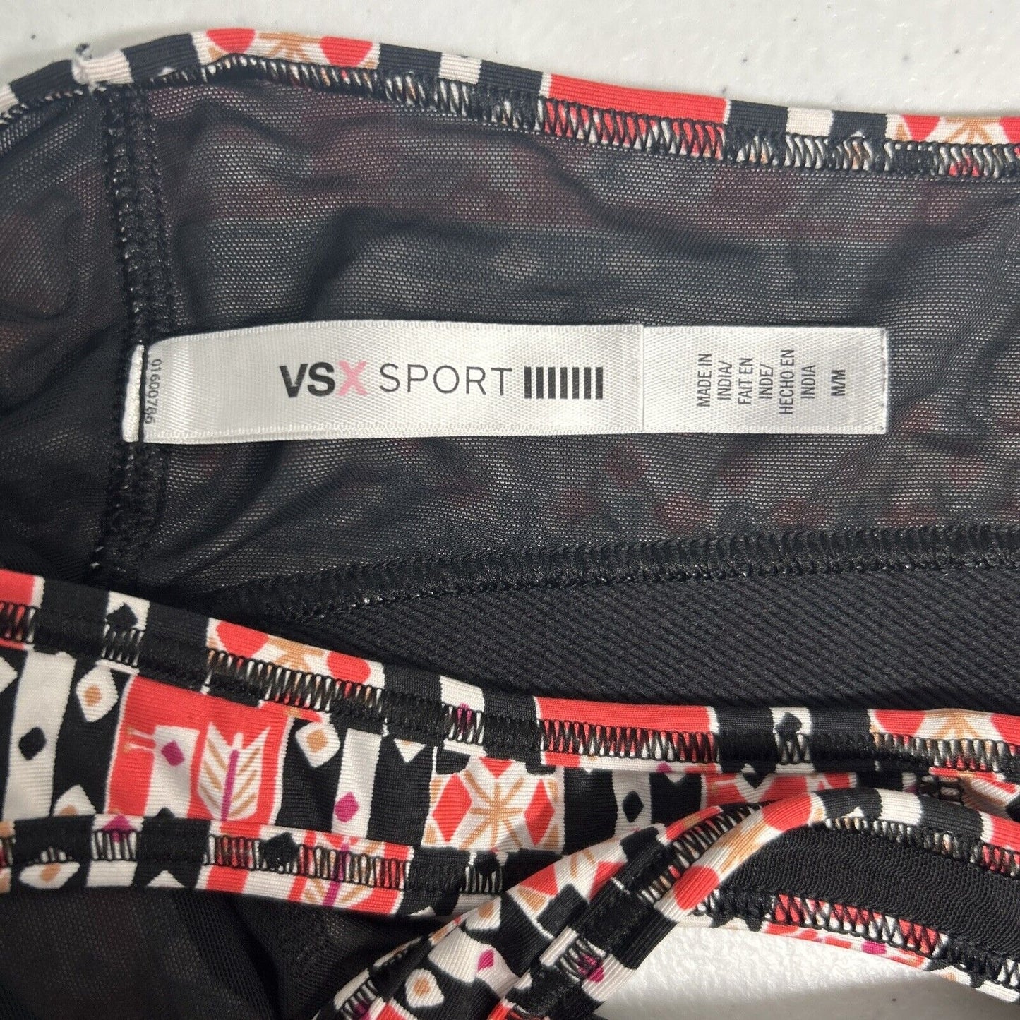 Victoria's Secret VSX Sport Red White Black Pullover Athletic Women Sports Bra M