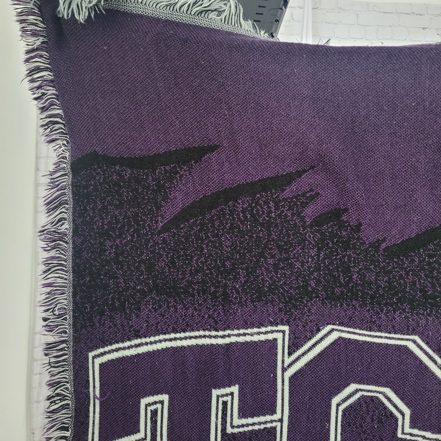 TCU Texas Christian University Purple Black Horned Frogs Throw Blanket 54x41"