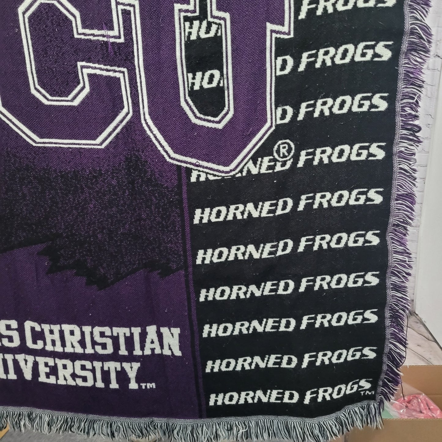 TCU Texas Christian University Purple Black Horned Frogs Throw Blanket 54x41"