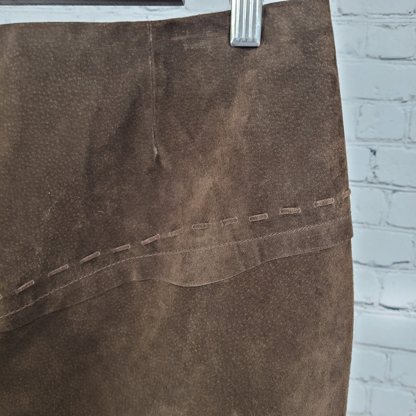 Nancy Bolen City Girl Brown Genuine Washable Suede Midi Skirt Size 10 (30x31)