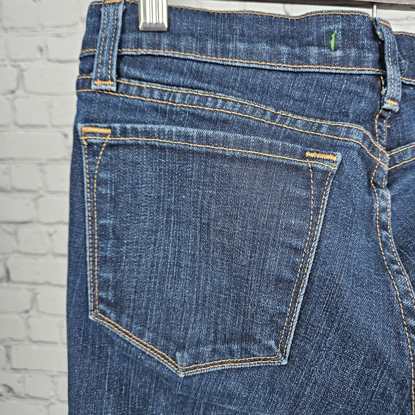 J Brand Blue Denim Mid Rise Straight Leg Dark Wash Jeans USA 28 (28x29.5)