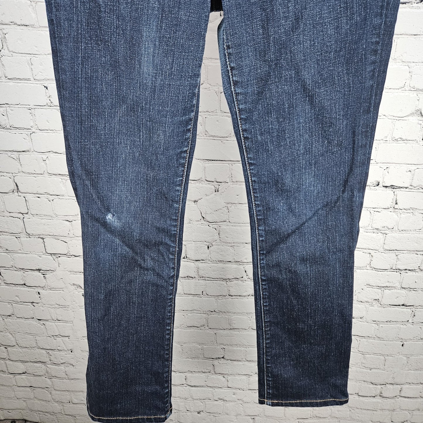 J Brand Blue Denim Mid Rise Straight Leg Dark Wash Jeans USA 28 (28x29.5)
