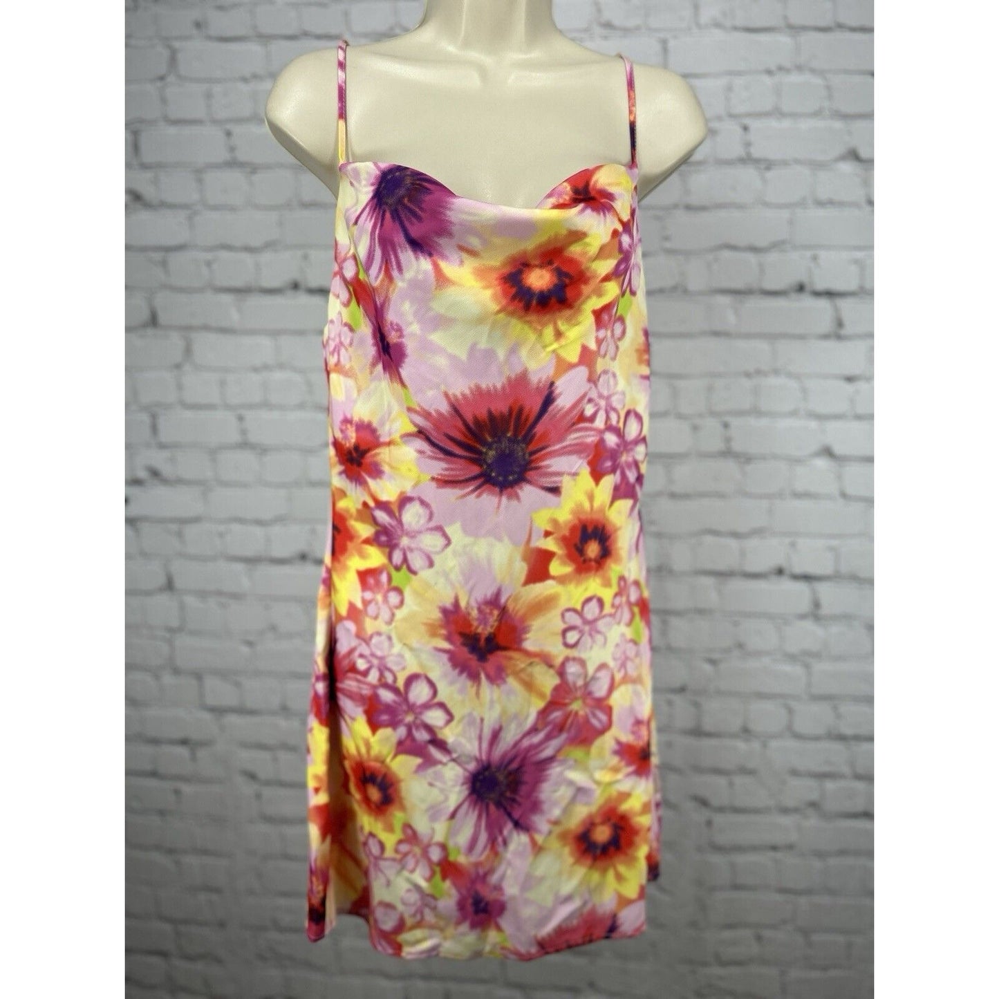 Urban Outfitters Pink Purple Floral Adjustable Spaghetti Strap Dress Size Medium