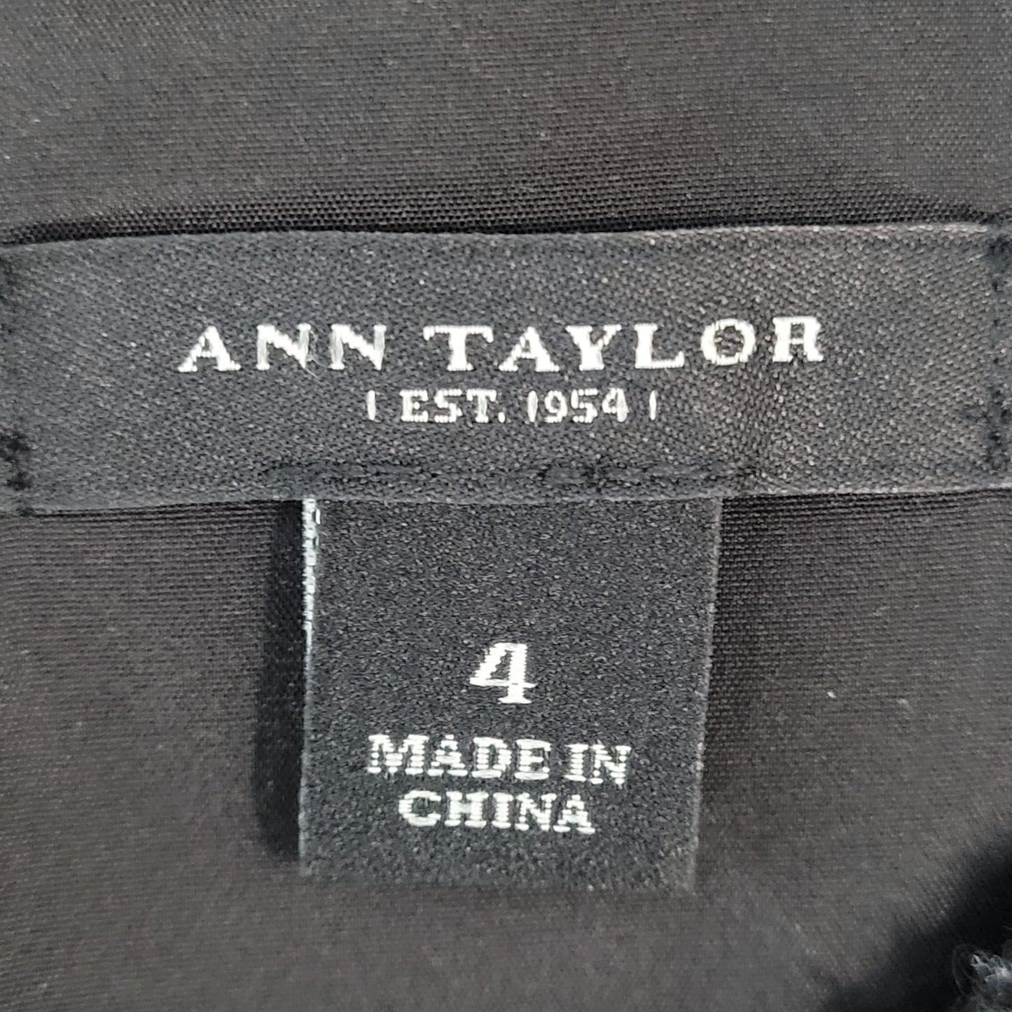 Ann Taylor Black Wool Blend Tweed Pleated Back Slit Lined Sheath Dress Size 4