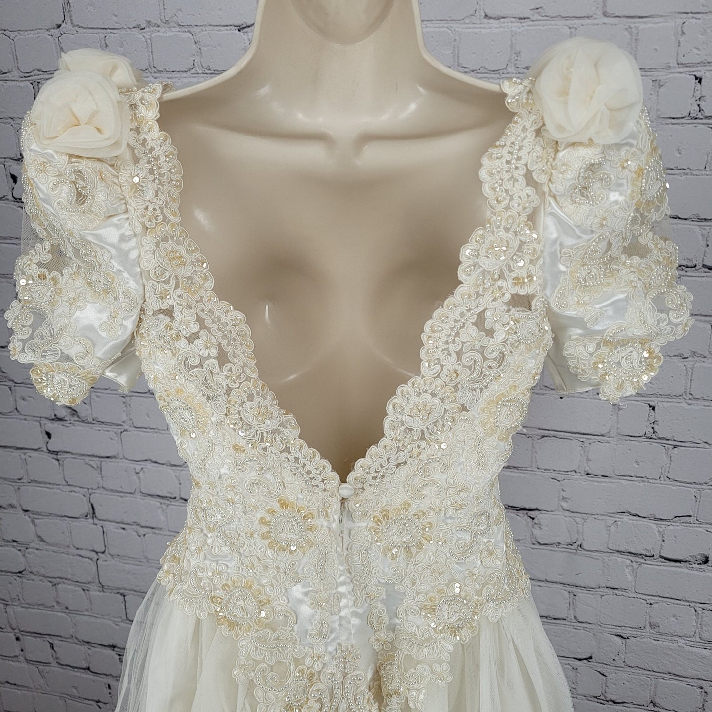 Pallas Athena Ivory Satin Embroidered Beaded Bridal Wedding Dress Gown Size P12