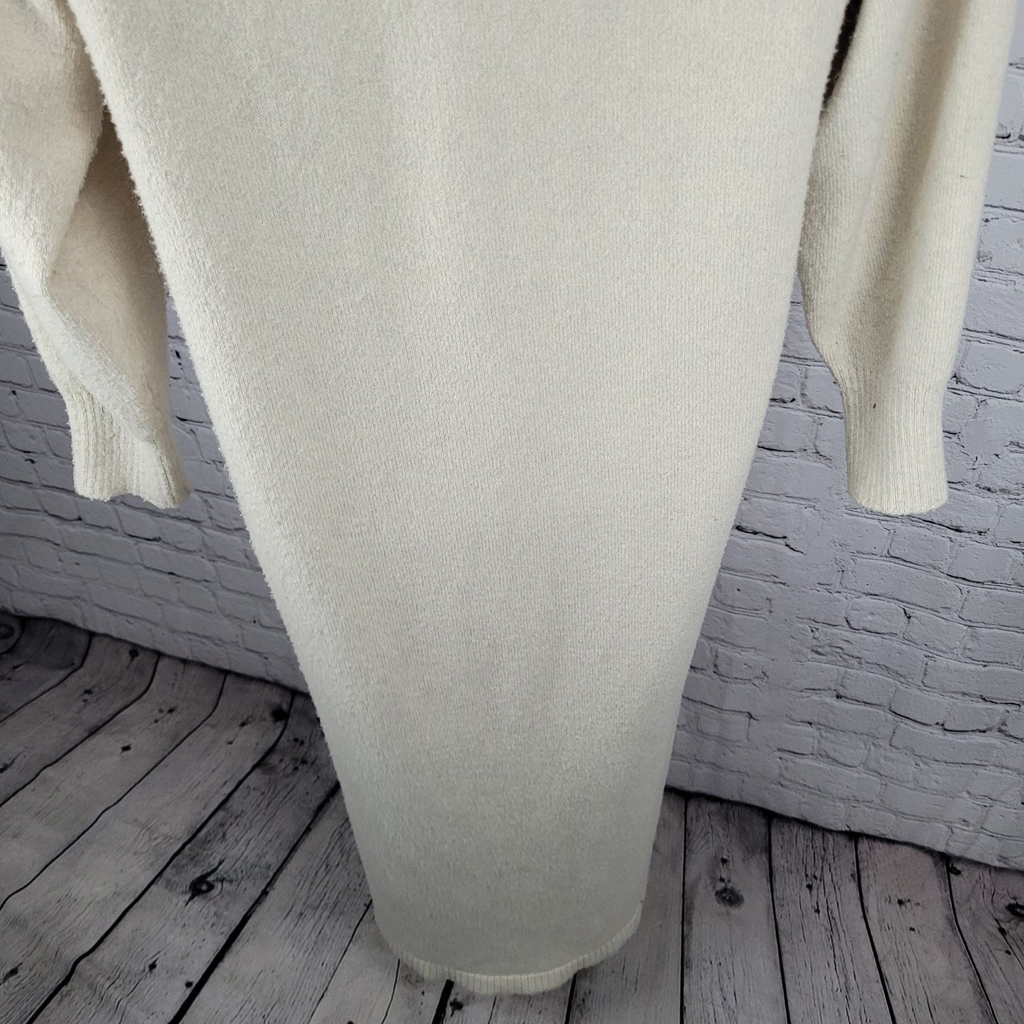 Free People Beige Plunge Long Sleeve Side Slits Maxi Sweater Dress Size Medium M