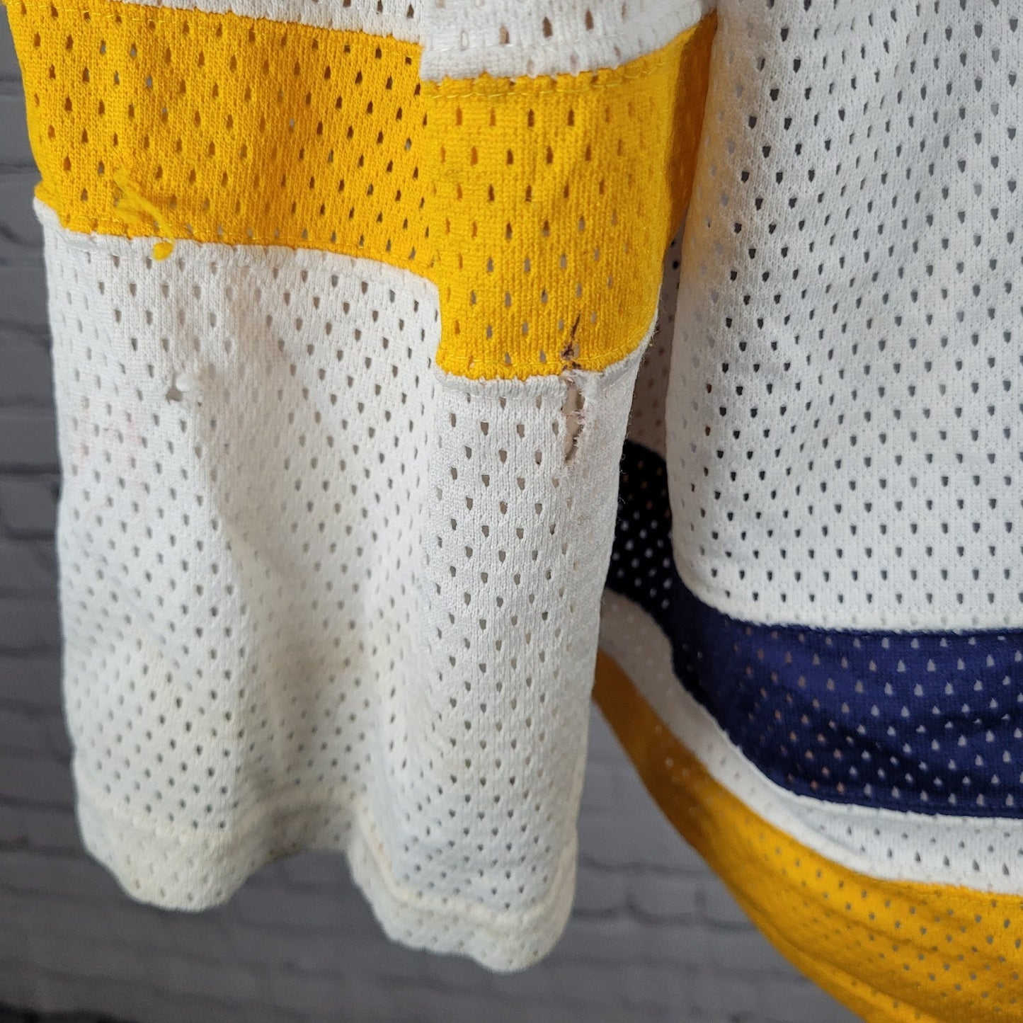 Oshawa Saints Dwyer #9 White Yellow Navy Long Sleeve Hockey Jersey XXL