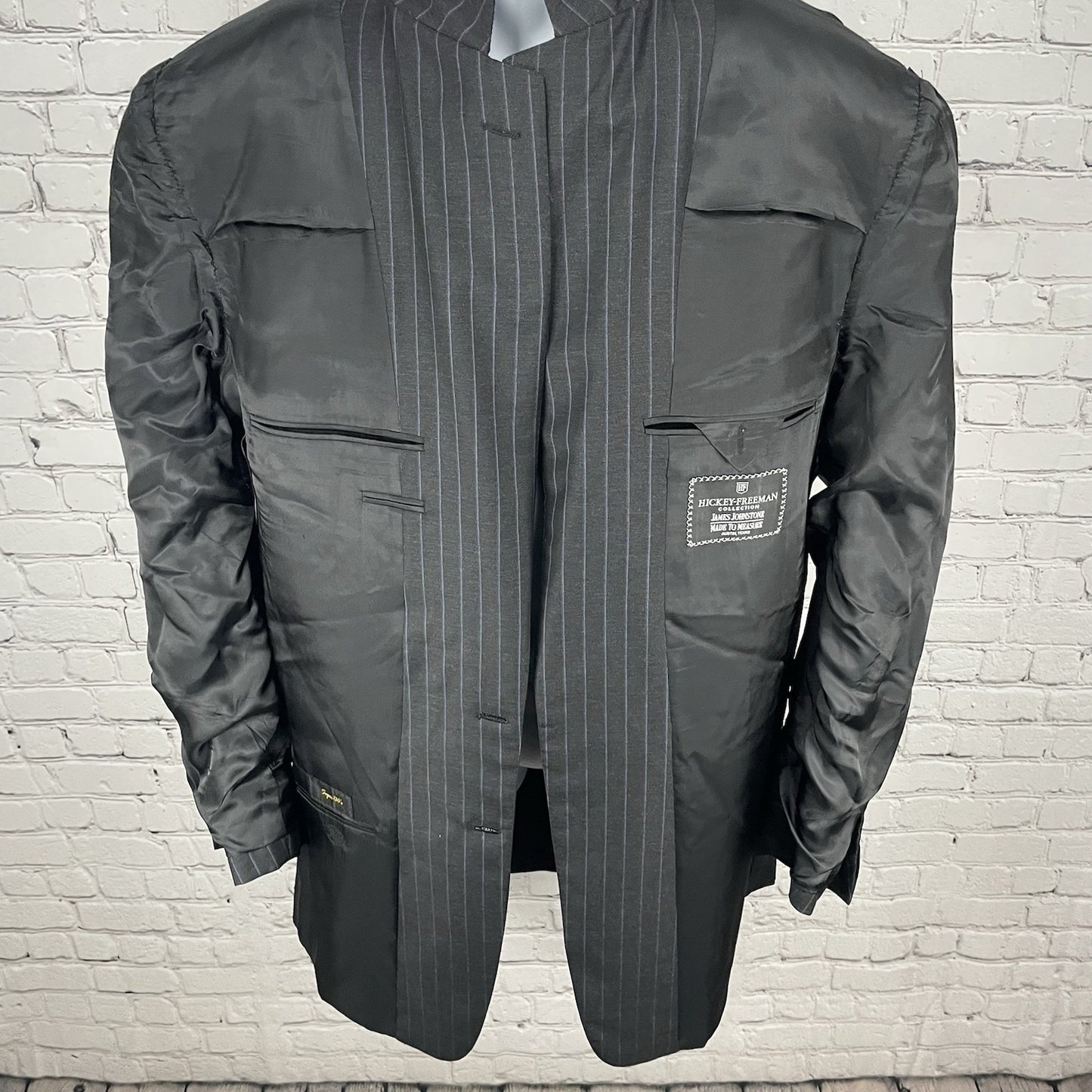 Hickey Freeman Black Pinstripe Super 130’s Blazer Sport Coat USA Made Size 42L